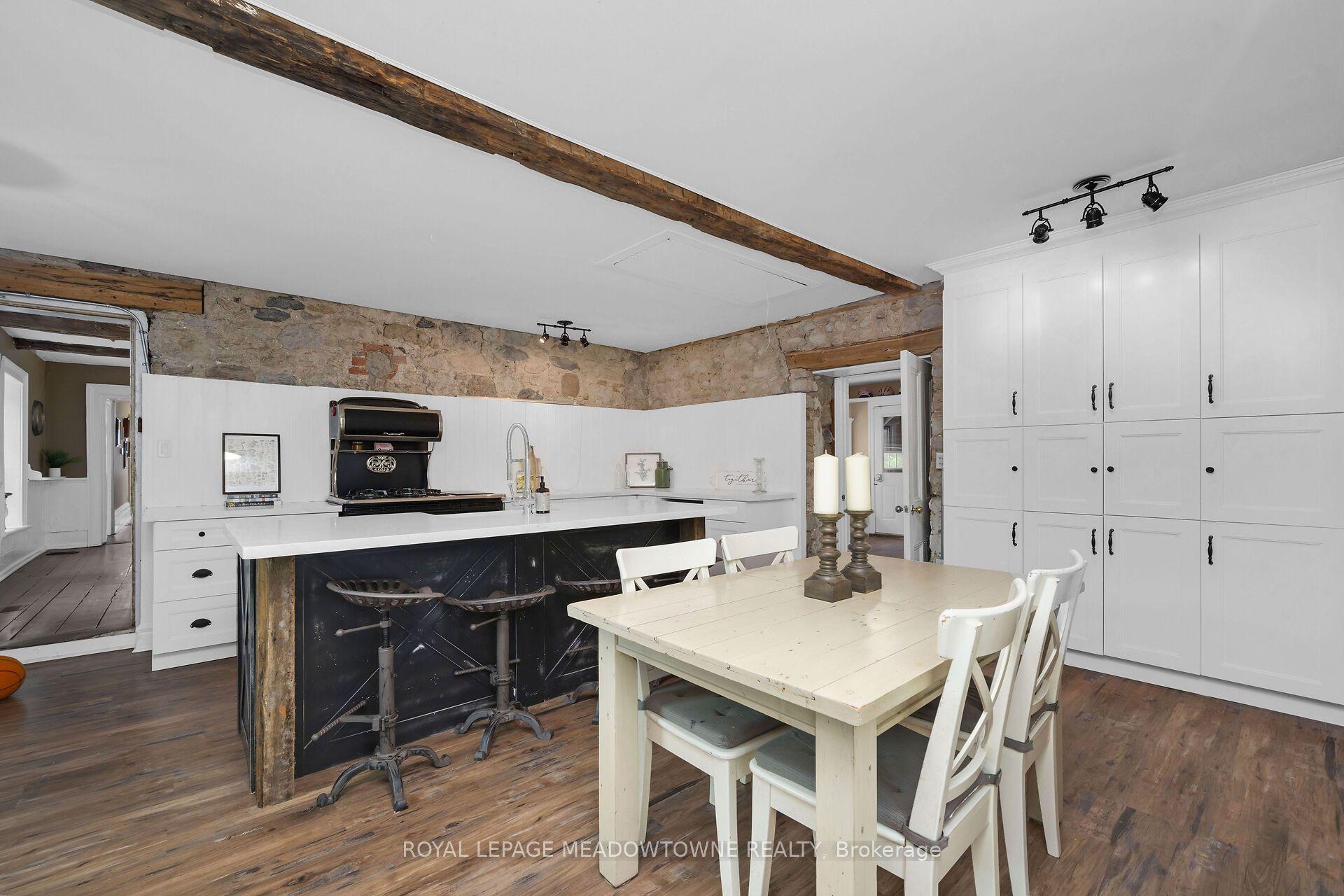 5595 25 Side Road, Milton — Detached for sale, photo 1