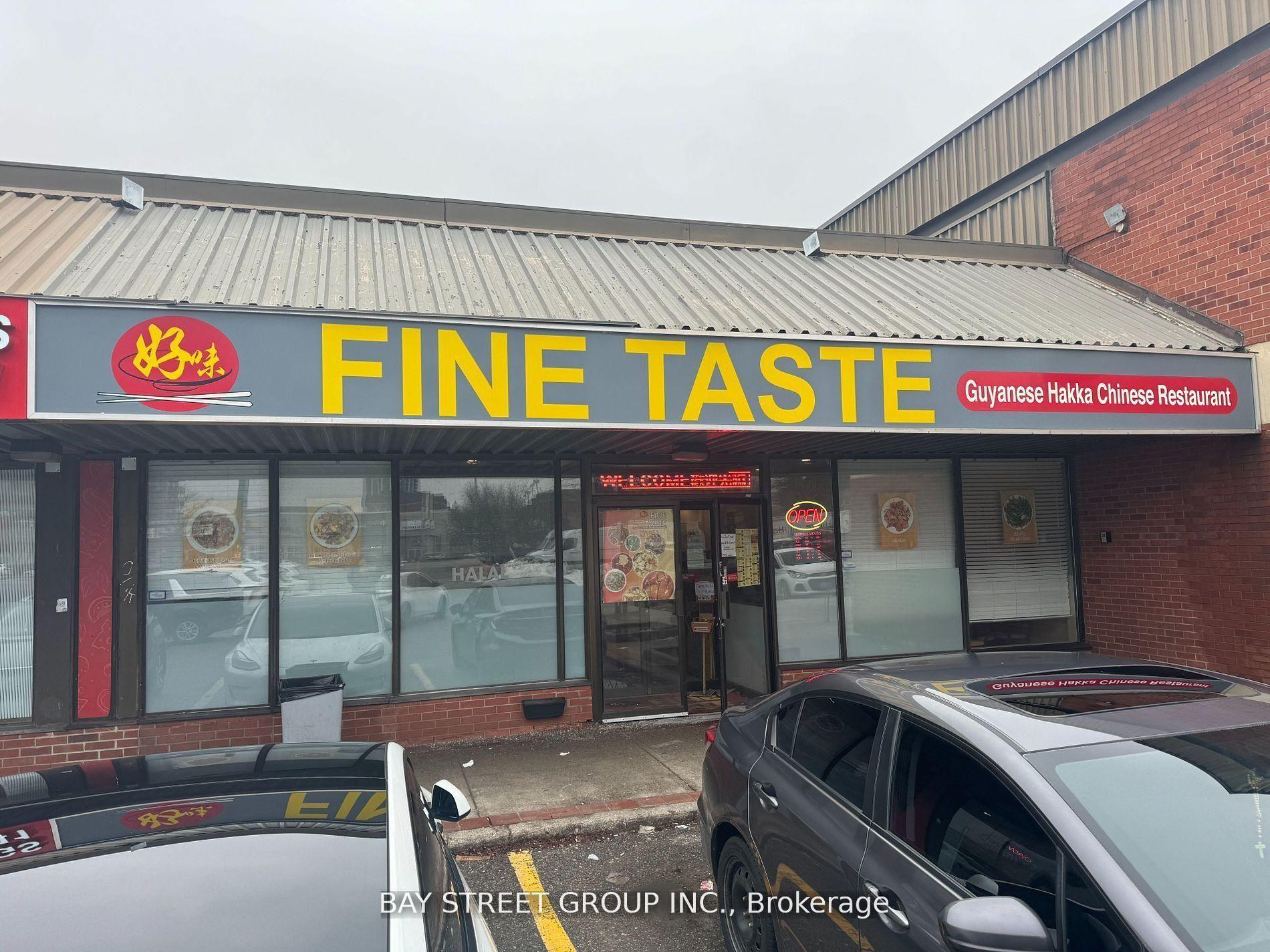 16 Kennedy Road S, Brampton — Commercial for sale, photo 1