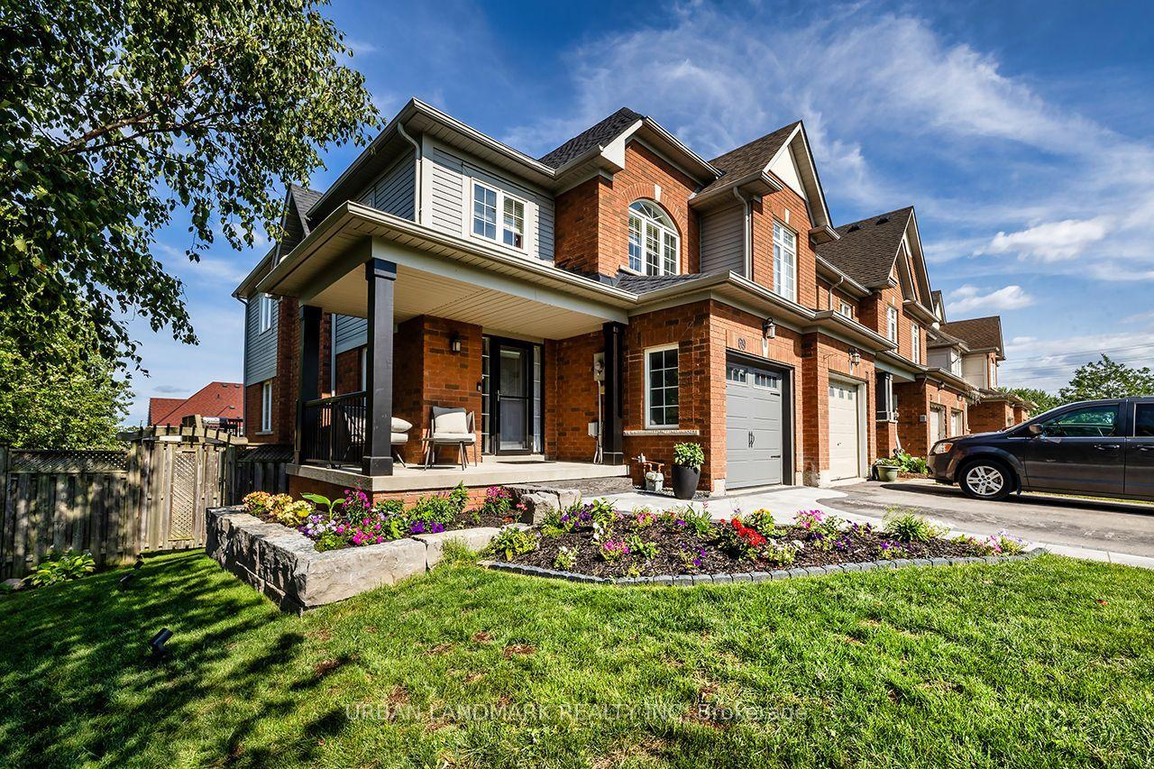 69 Dodds Square, Clarington — Townhouse for sale, photo 1