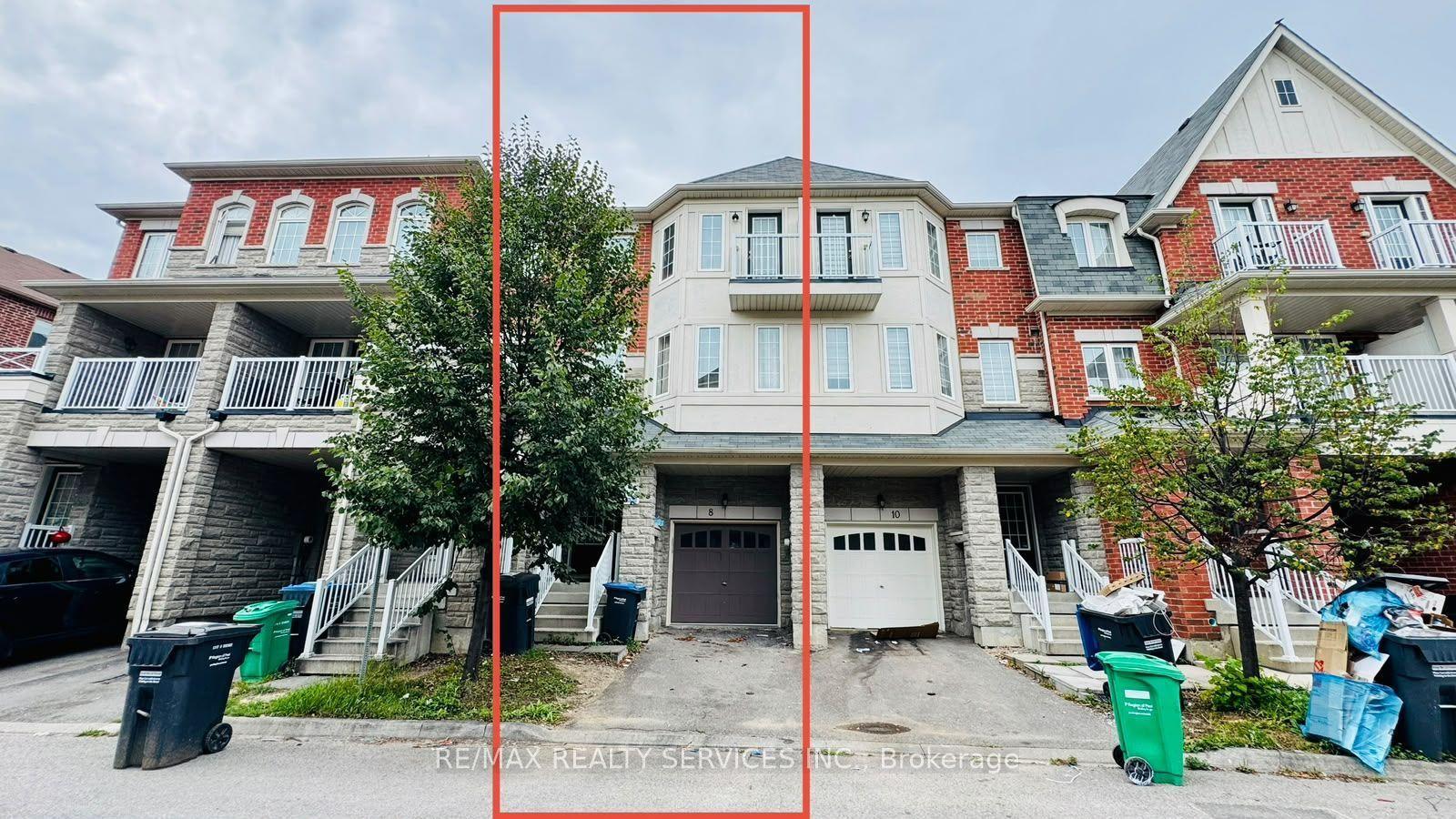 8 Rabbit Run Way, Brampton — Townhouse for sale, photo 1