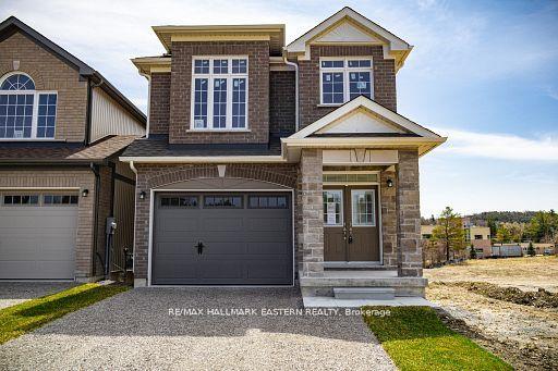 35 COLDBROOK Drive — photo 1