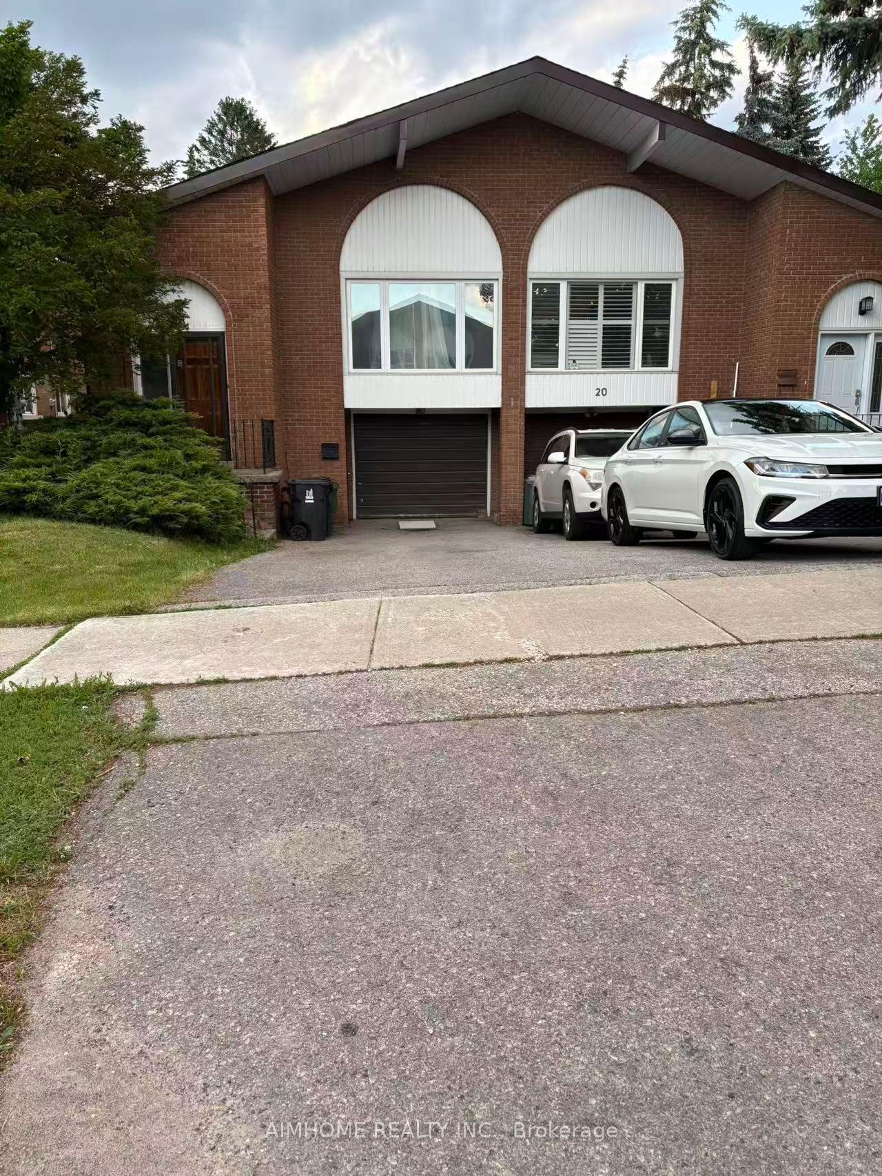 18 Lynch Road — photo 1