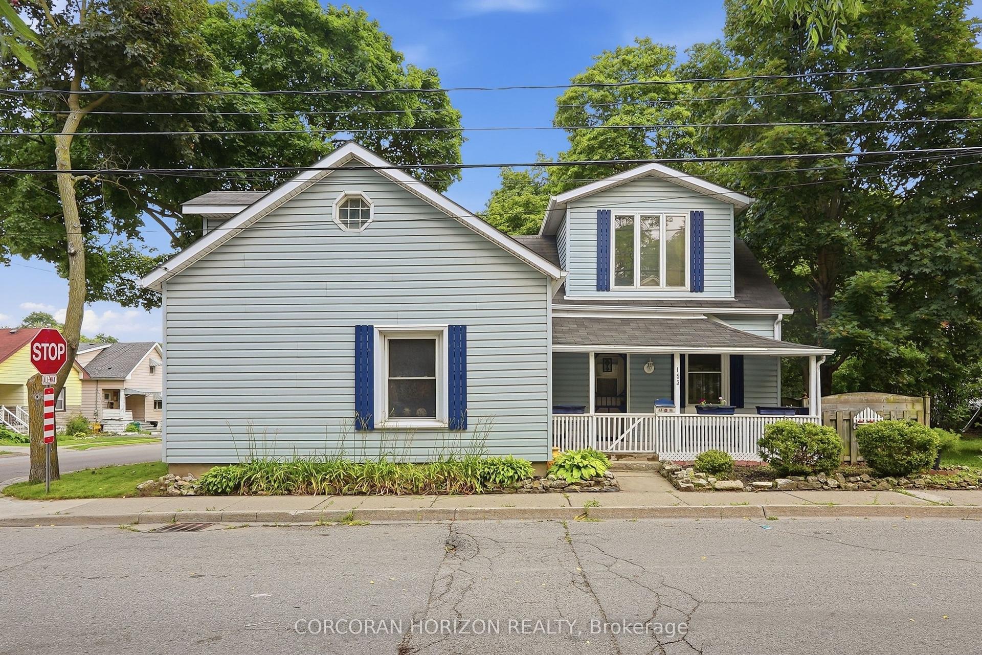 153 Montrose Street N, Cambridge — Detached for sale, photo 1