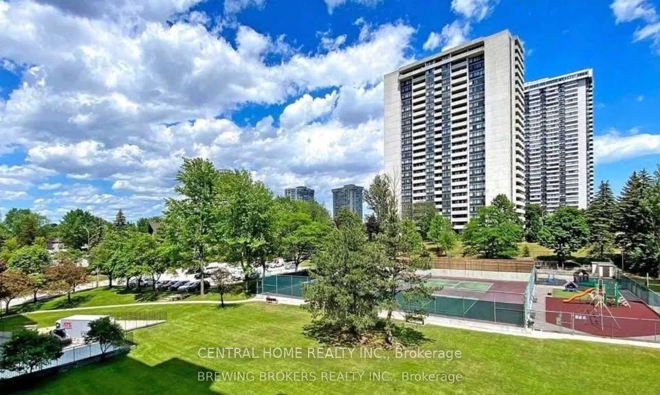 260 Seneca Hill Drive 614 #614 — photo 1