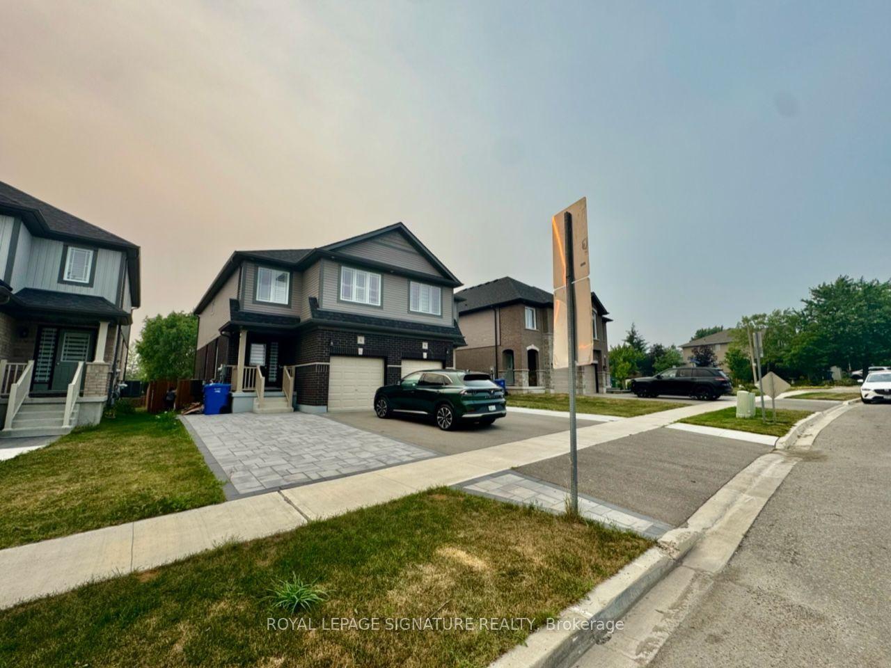 6 Lee Street, Guelph — Semi-Detached for lease, photo 1