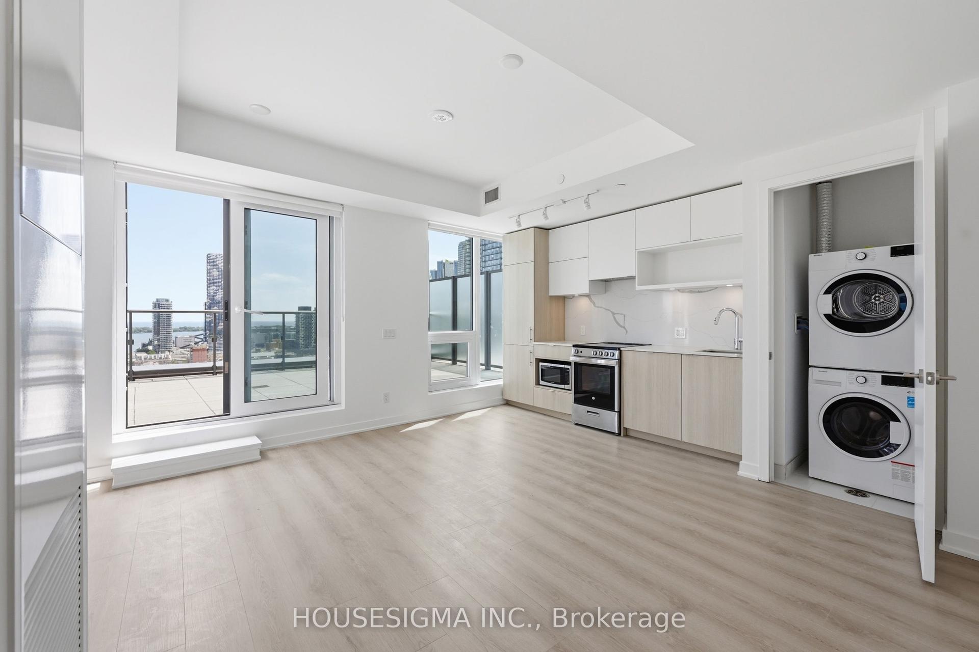 100 Queen Street E 2706 #2706 — photo 1