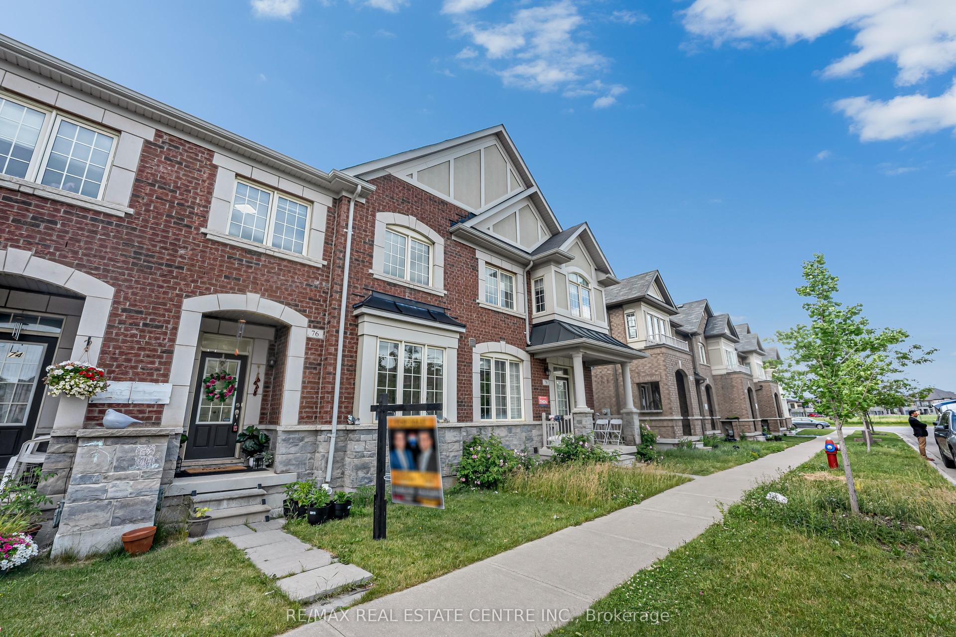 76 Saint Dennis Road — photo 1