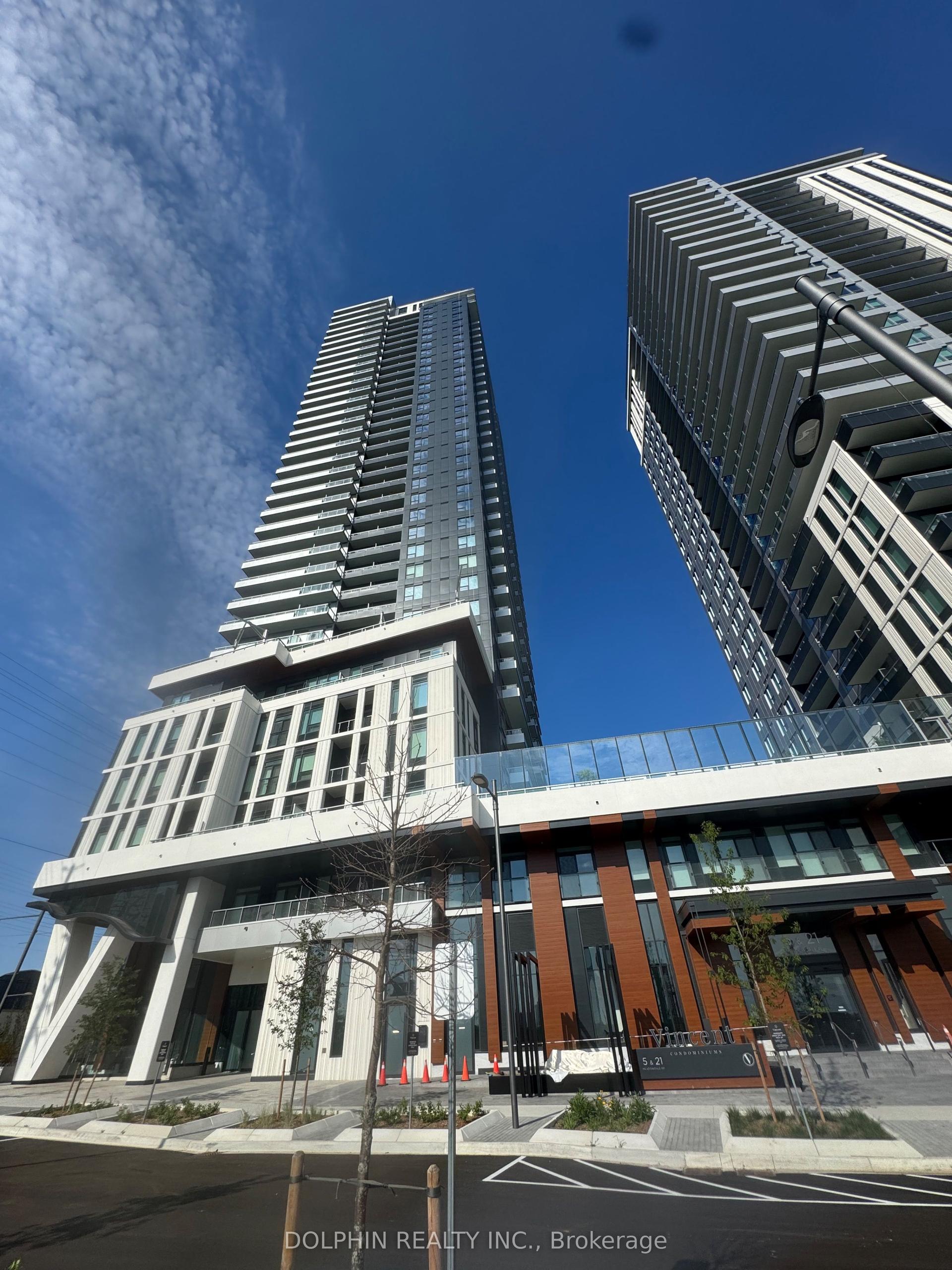 5 Meadowdale Road N/A 205 #205, Vaughan — Condo for lease, photo 1