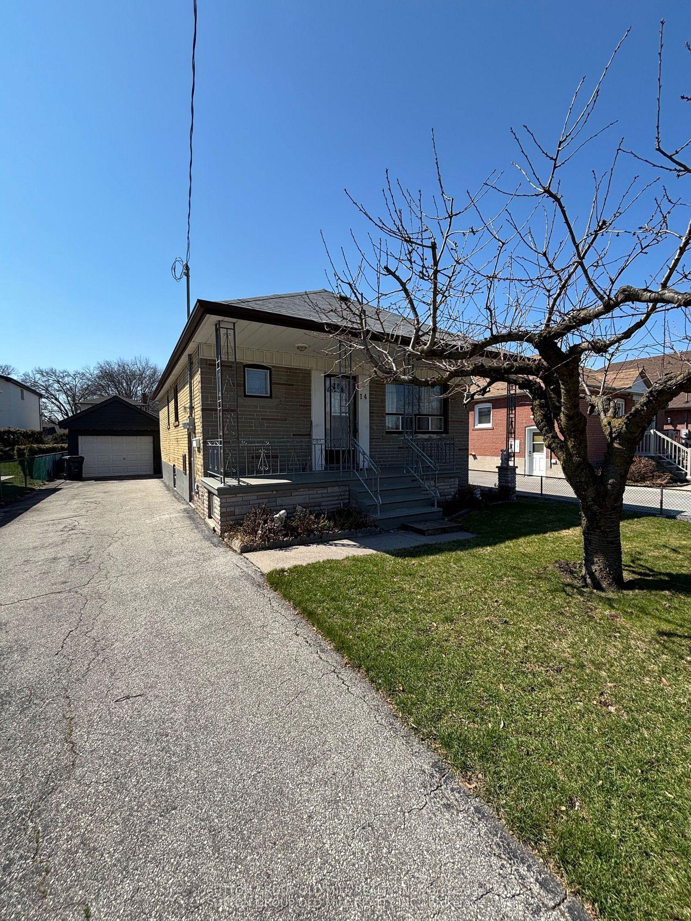 14 Ashmore Avenue — photo 1