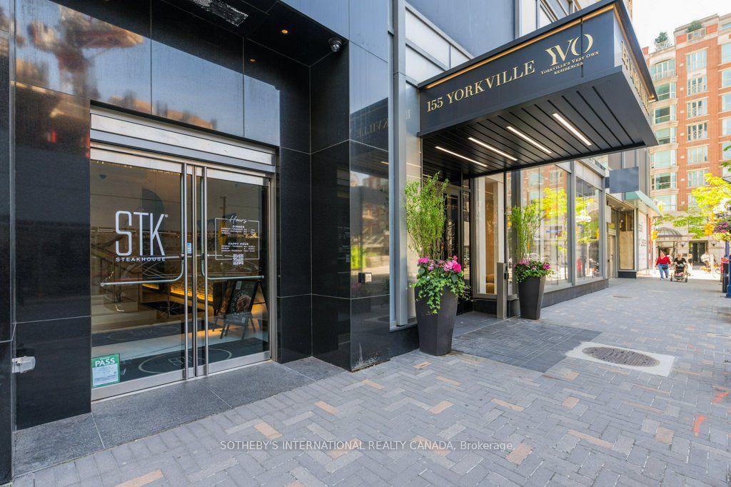 155 Yorkville Avenue 409 #409 — photo 1