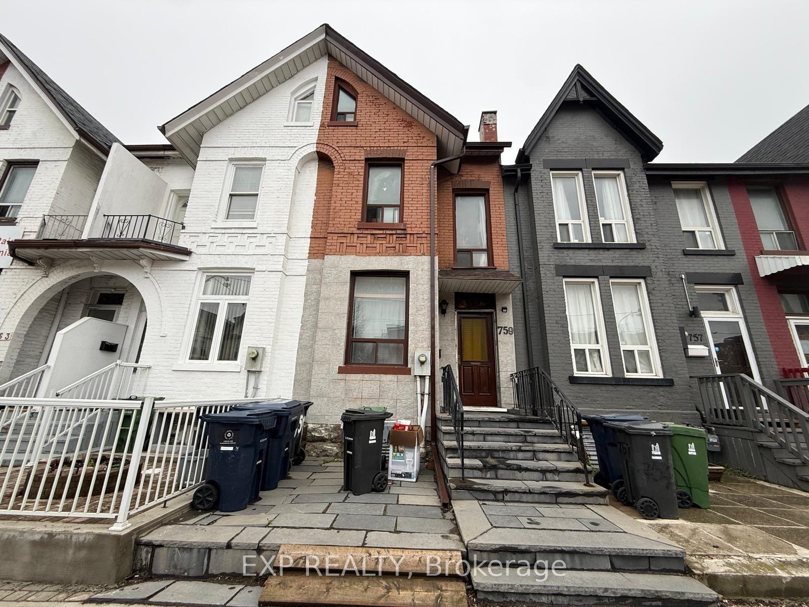 759 Gerrard Street E 2nd FL #2nd FL — photo 1