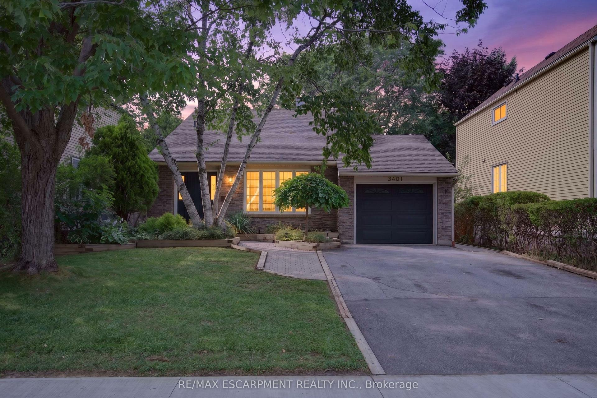 3401 Rockwood Drive, Burlington — Detached for sale, photo 1
