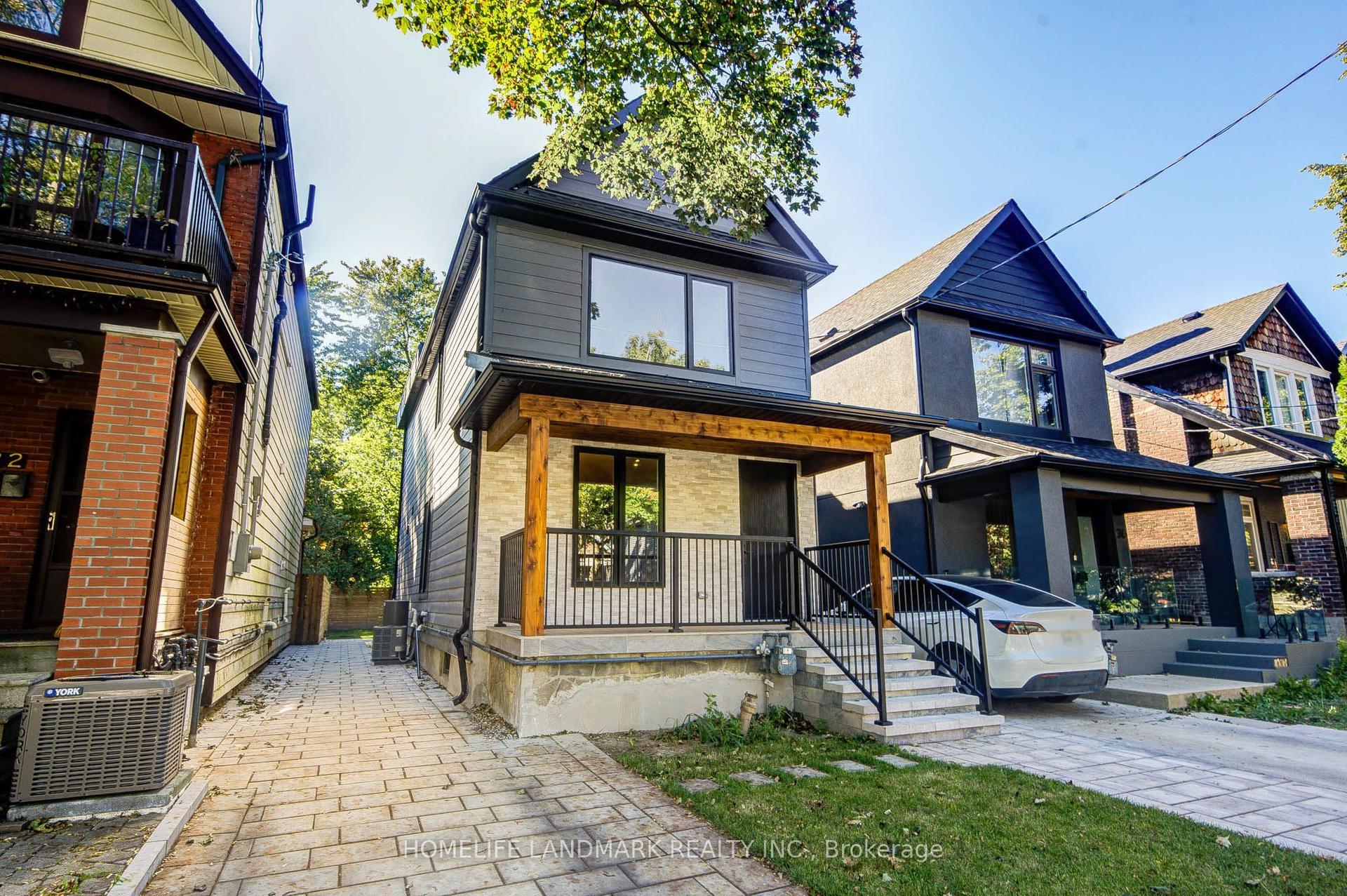 34 Hiawatha Road, Toronto — Detached for lease, photo 1