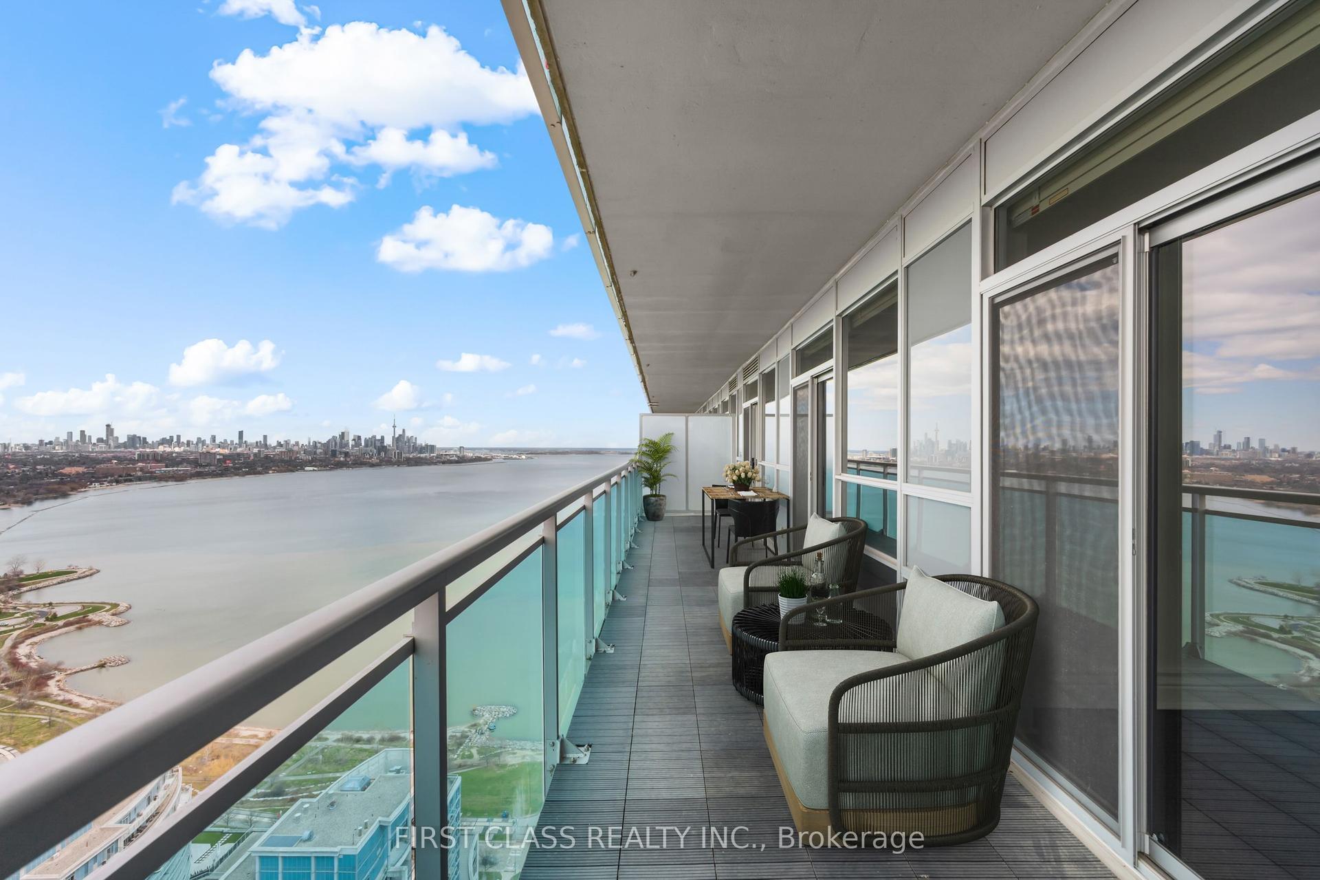 16 Brookers Lane PH3 #PH3, Toronto — Condo for sale, photo 1