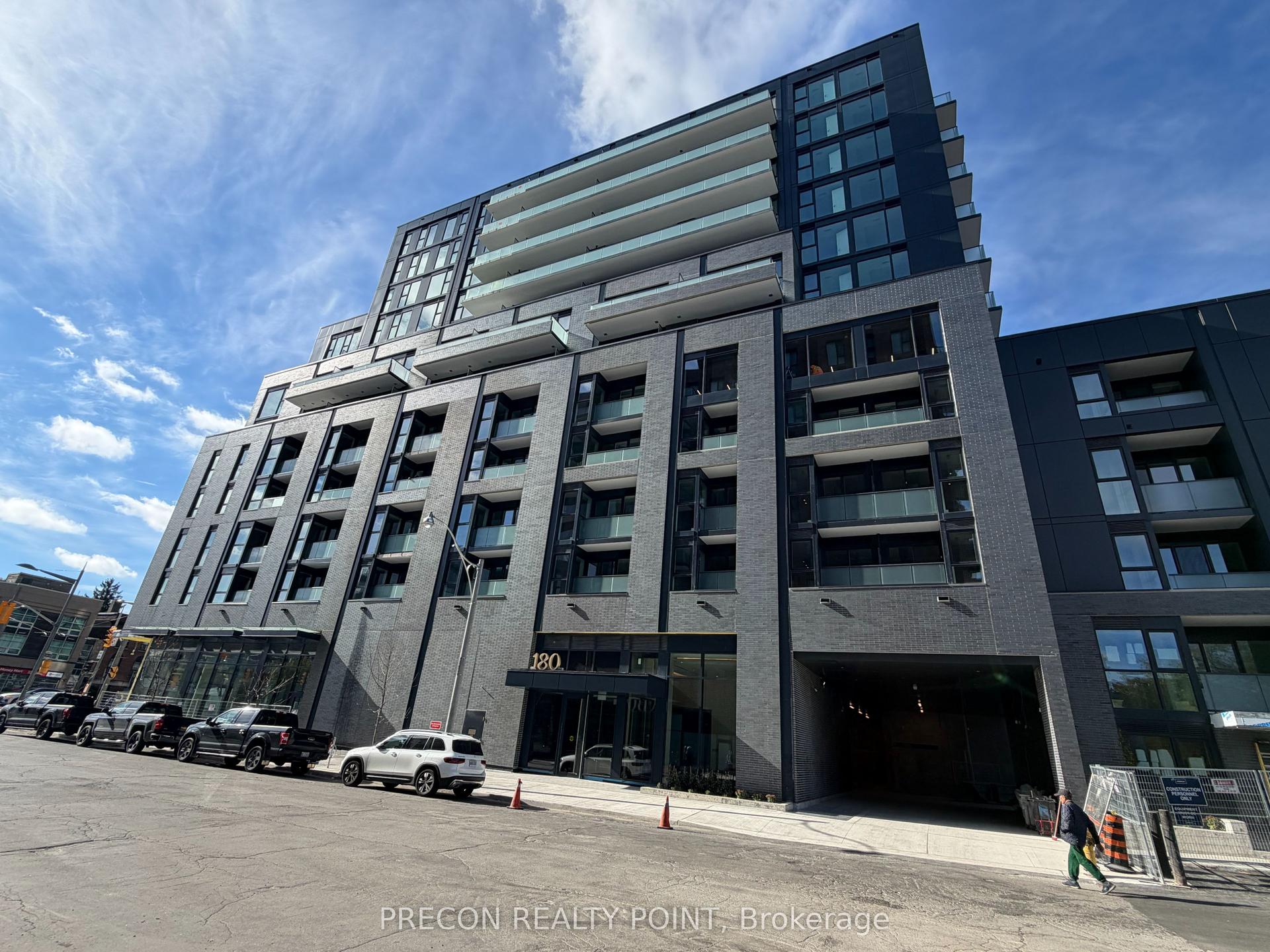 908 St Clair Avenue W 703 #703, Toronto — Condo for lease, photo 1