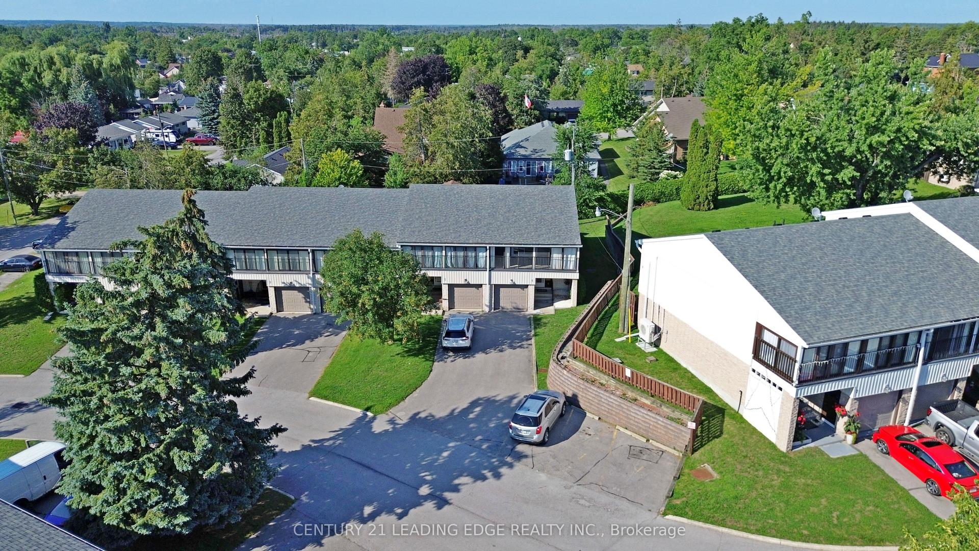 433 May Street 6 #6, Brock — Condo Town for sale, photo 1