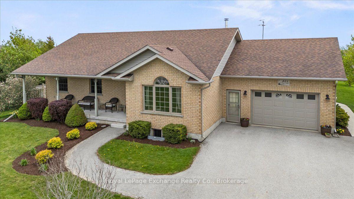 801 Troys Trail — photo 1