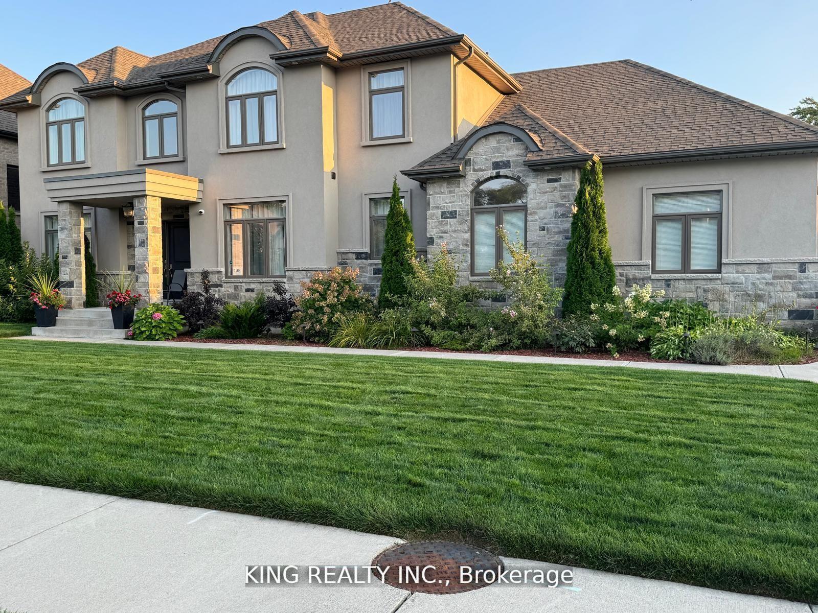 138 Ulster Street — photo 1