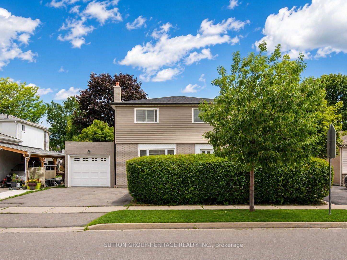 67 Madoc Drive, Brampton — Detached for sale, photo 1