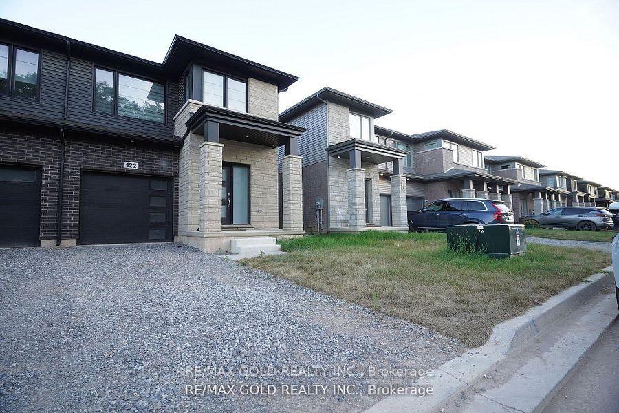 122 Willson Drive, Thorold — Townhouse for lease, photo 1