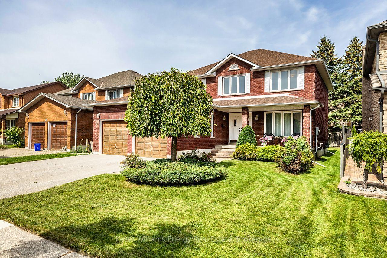 75 Waverly Street N, Oshawa — Detached for sale, photo 1