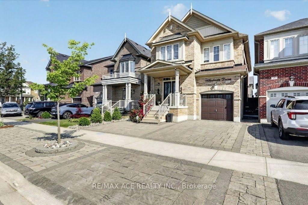 10 Andreeta Drive, Vaughan — Detached for sale, photo 1