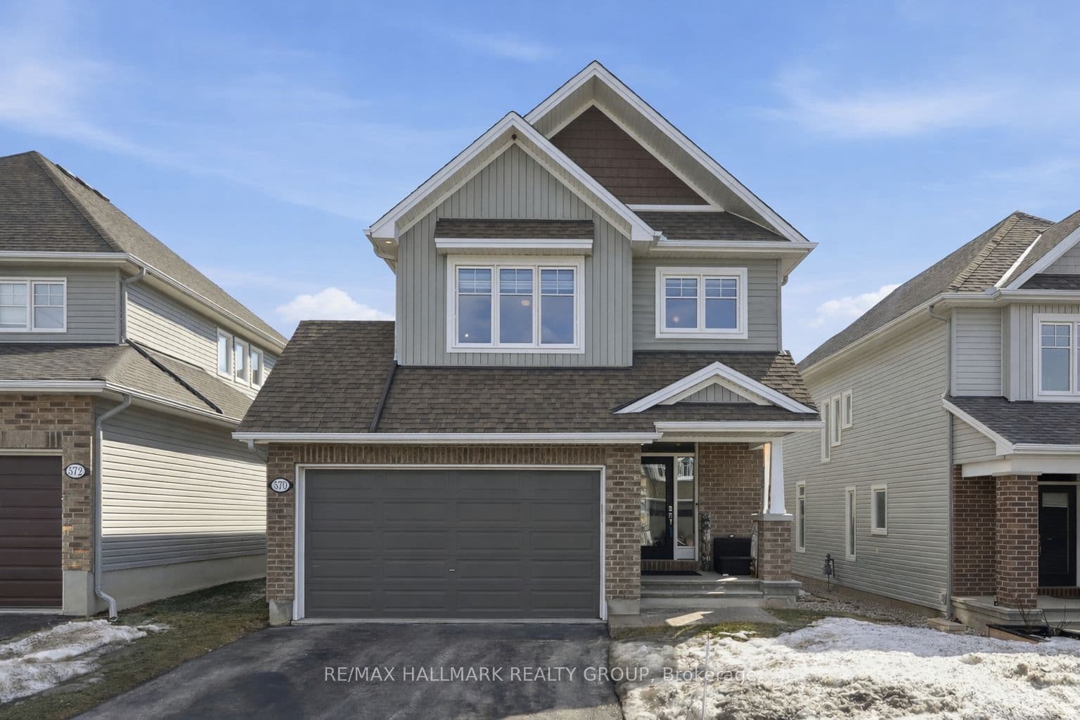 570 Baie-Des-Castors Street — photo 1