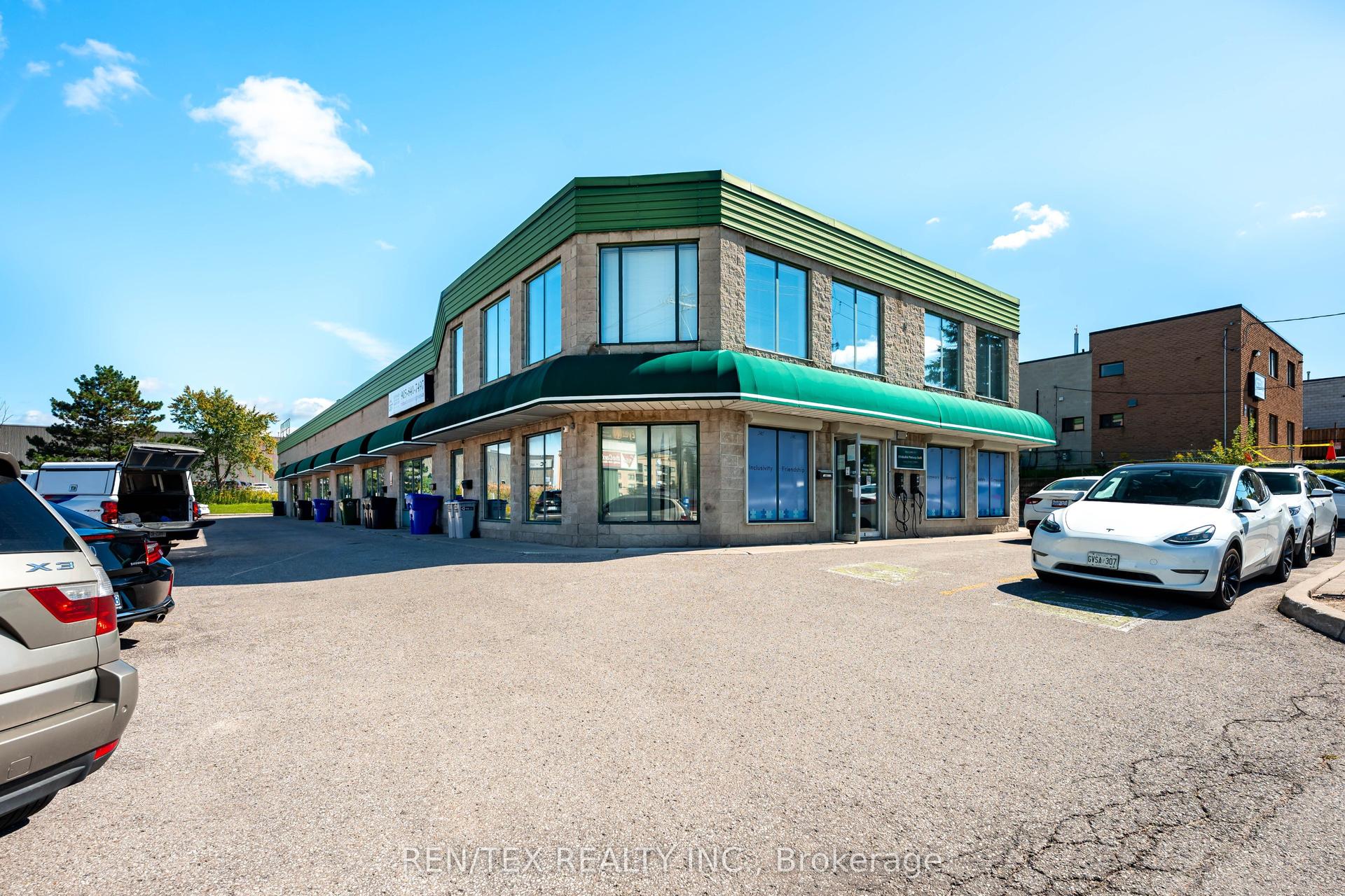 9 Industrial Parkway S, Aurora — Commercial for sale, photo 1