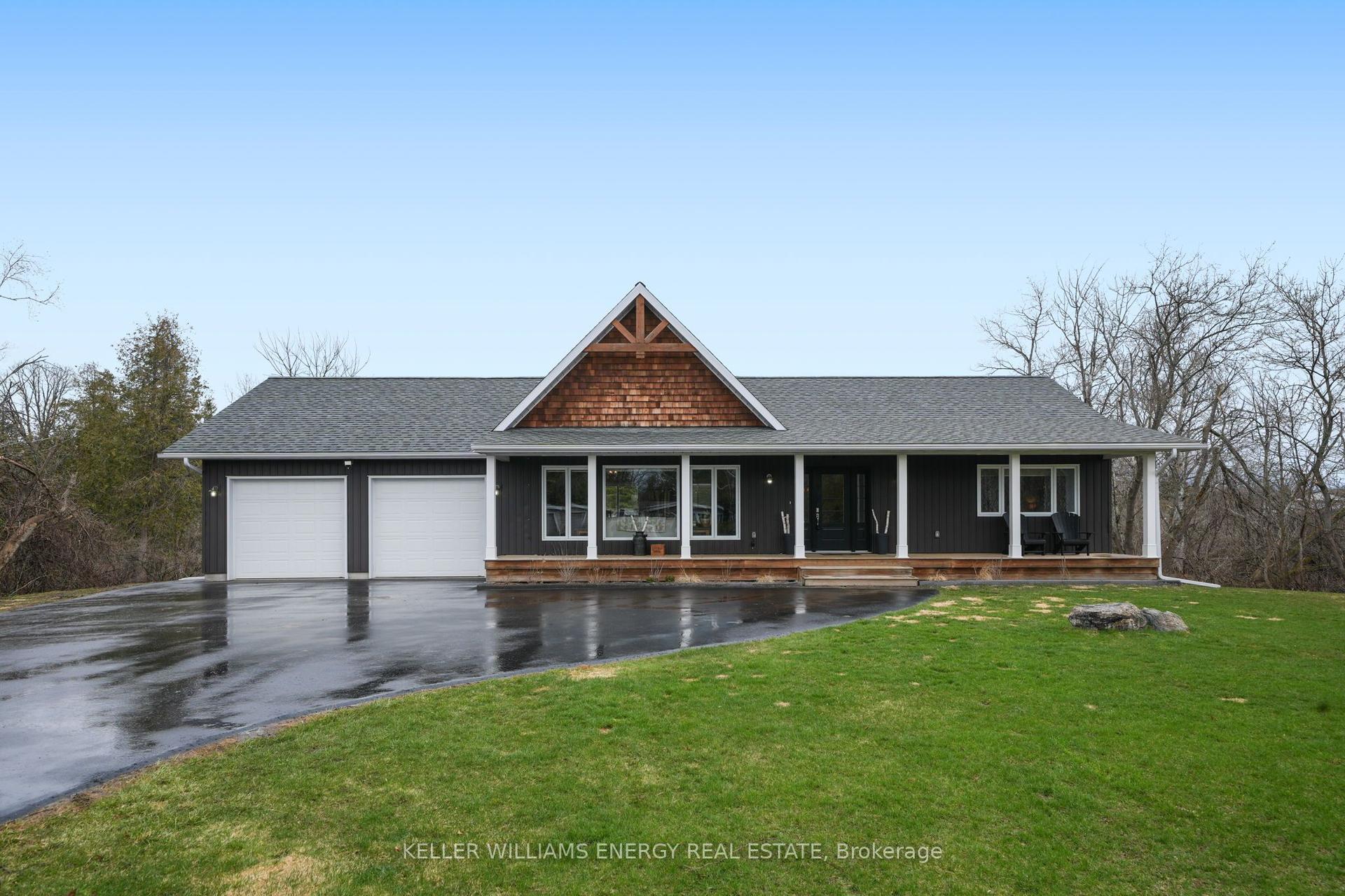 20 Lagoon Drive — photo 1