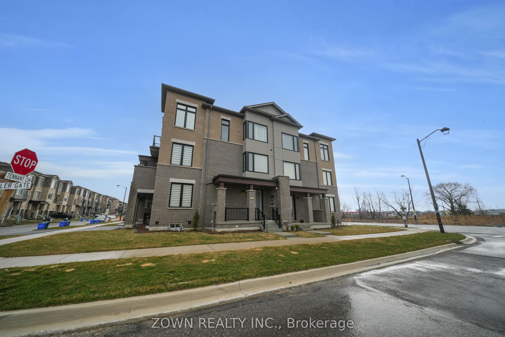 3 Tennant Circle — photo 1