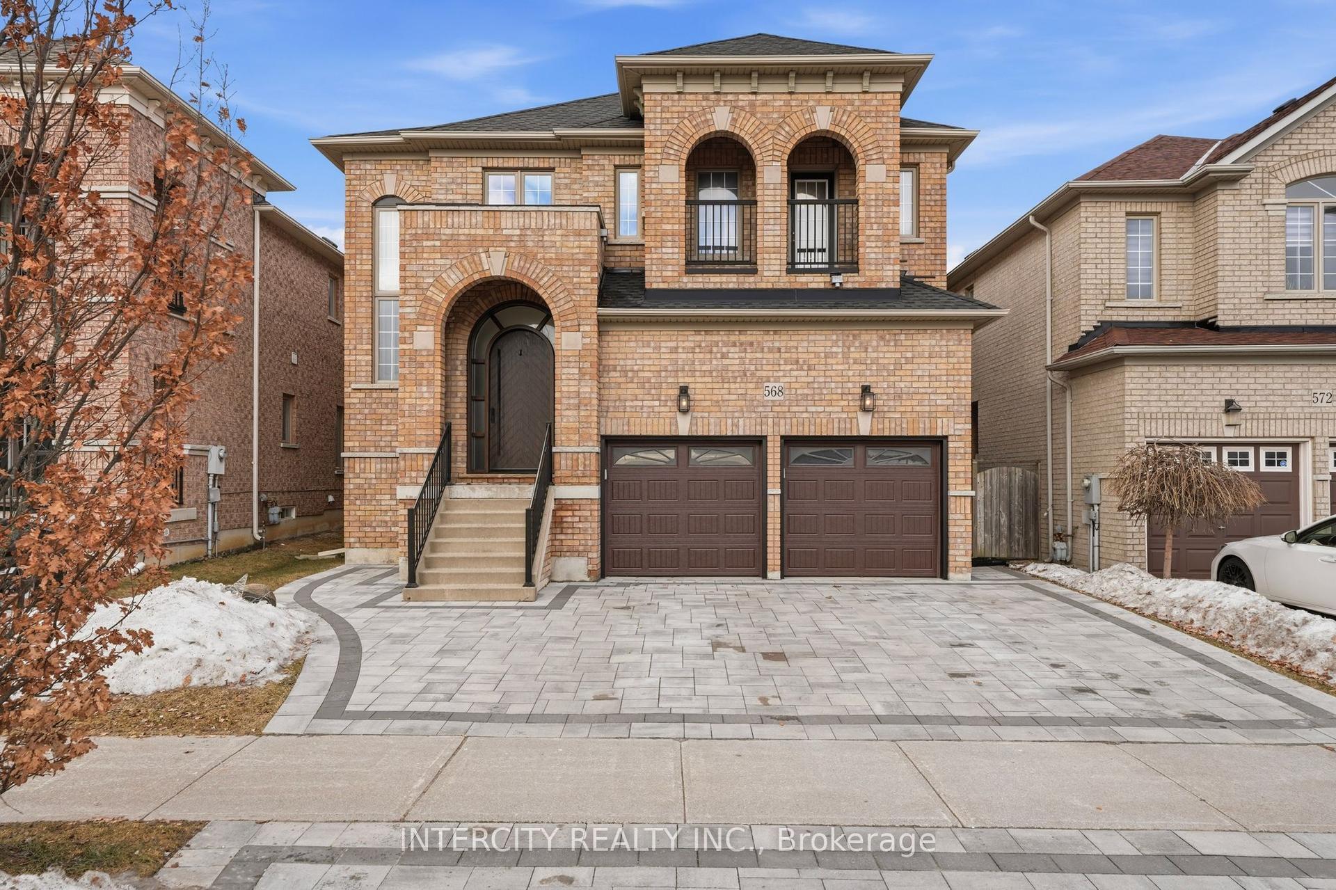 568 Grand Trunk Avenue — photo 1