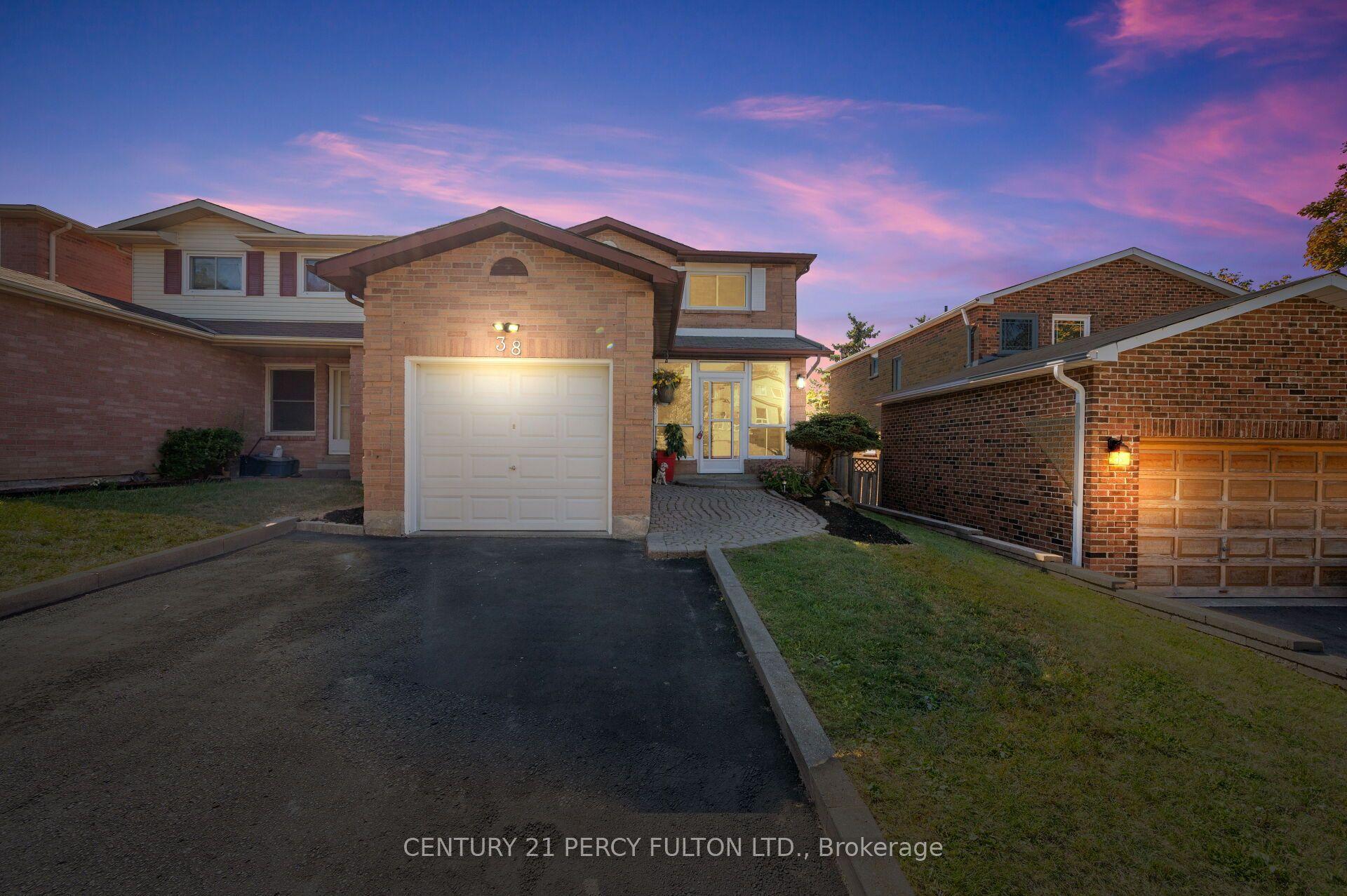 38 Palmer Drive, Ajax — Detached for lease, photo 1