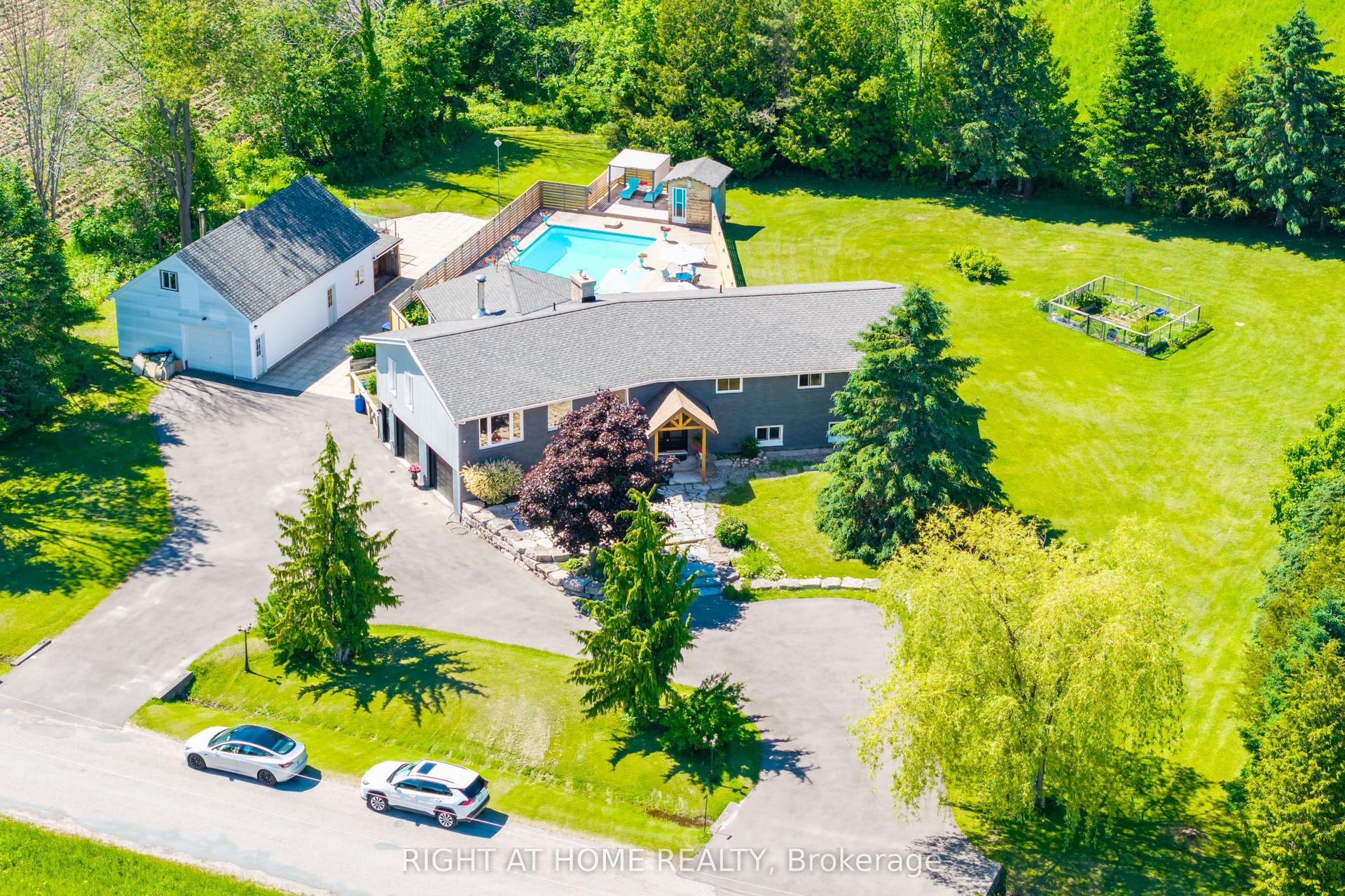 560 Concession Road 15 W, Tiny — Detached for sale, photo 1