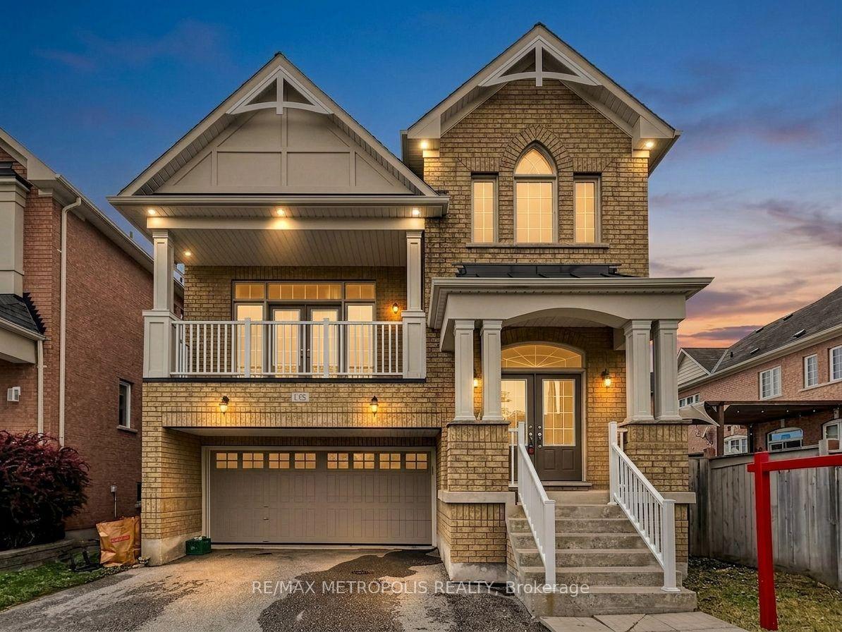 138 Yakefarm Boulevard, Whitchurch-Stouffville — Detached for lease, photo 1