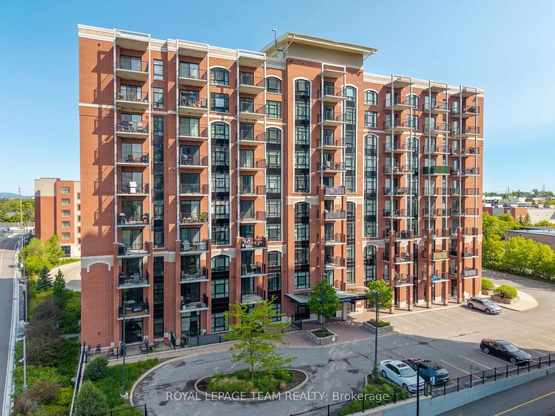 555 ANAND Private 808 #808, Billings Bridge - Riverside Park and Area — Condo for sale, photo 1