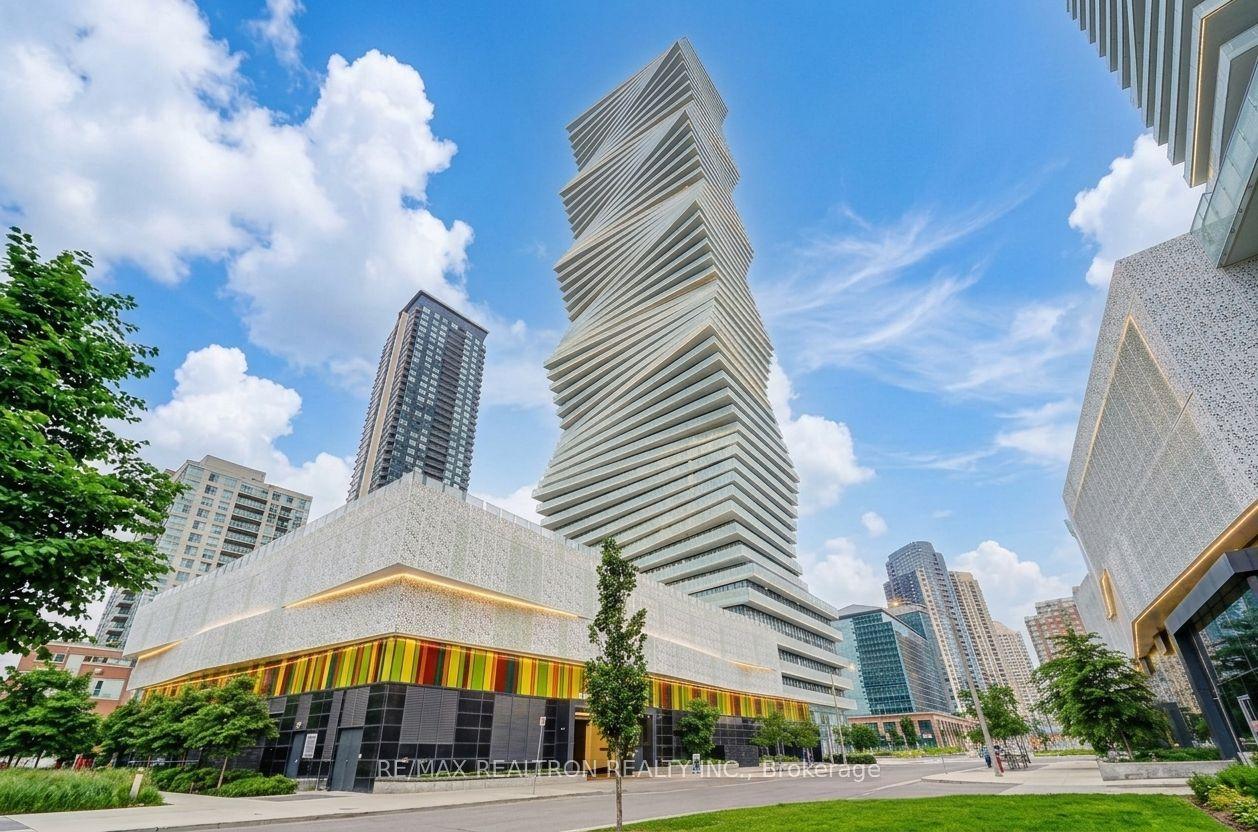 3900 Confederation Parkway 1411 #1411, Mississauga — Condo for lease, photo 1