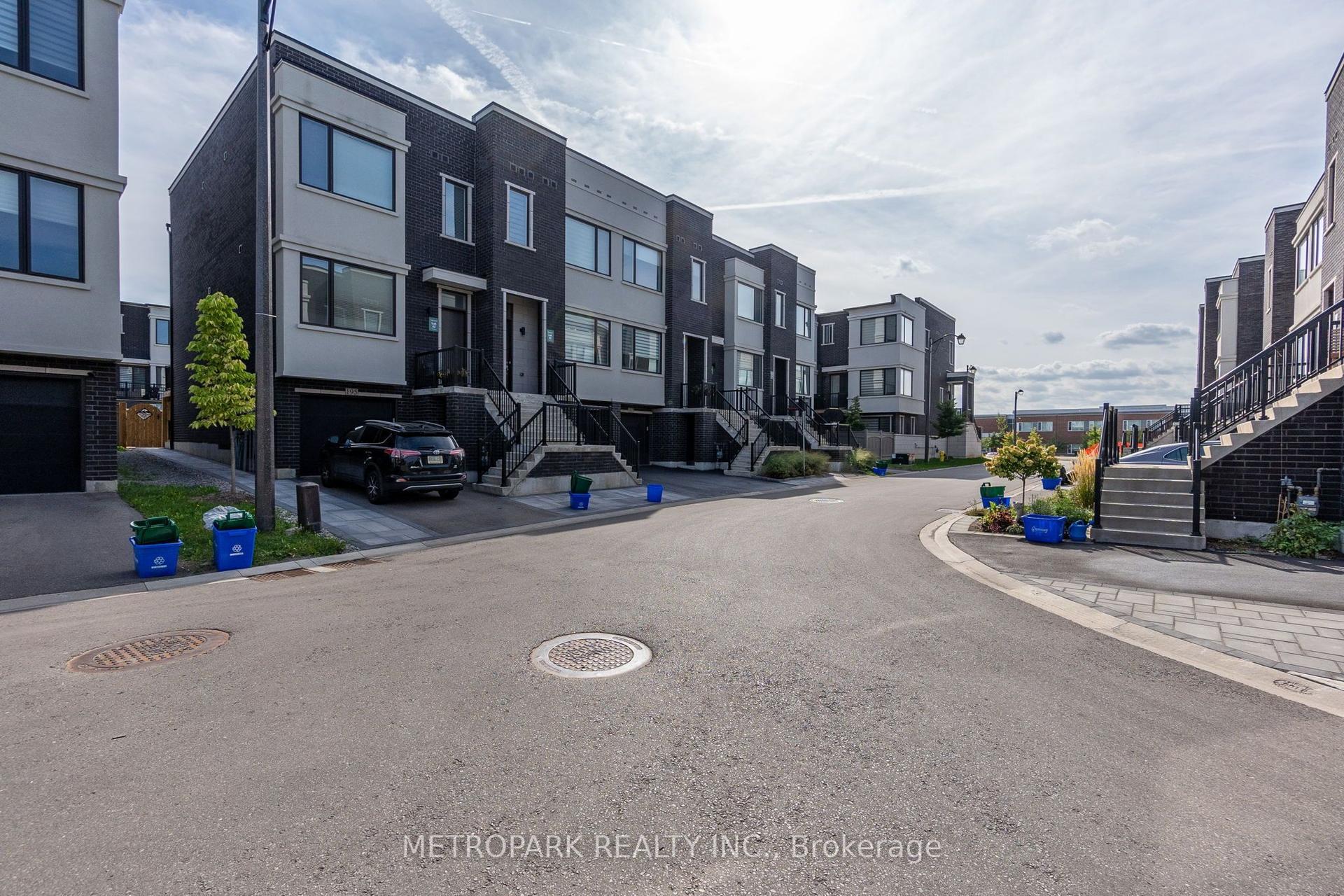 187 Sydney Circle, Vaughan — Townhouse for lease, photo 1
