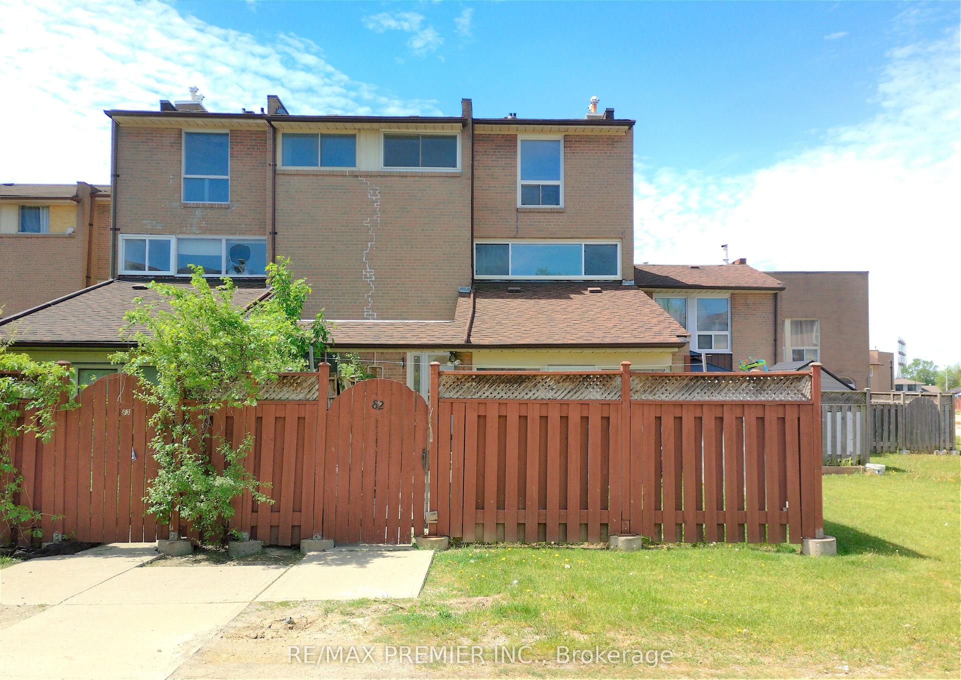 248 John Garland Boulevard 82 #82 — photo 1