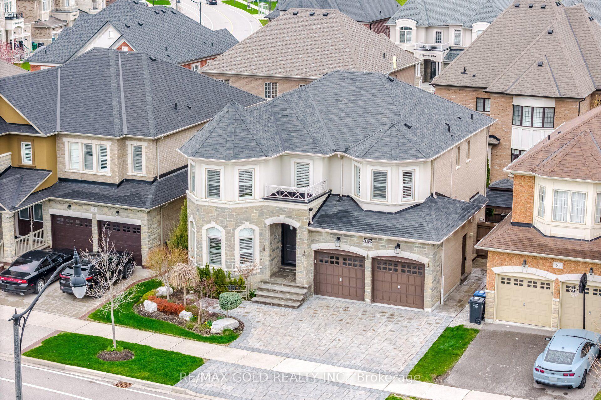 53 Martin Byrne Drive — photo 1