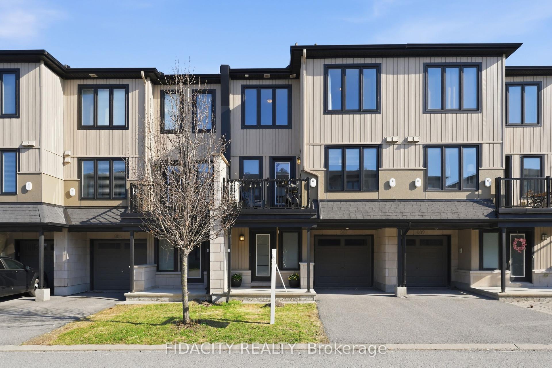 807 Element Private — photo 1