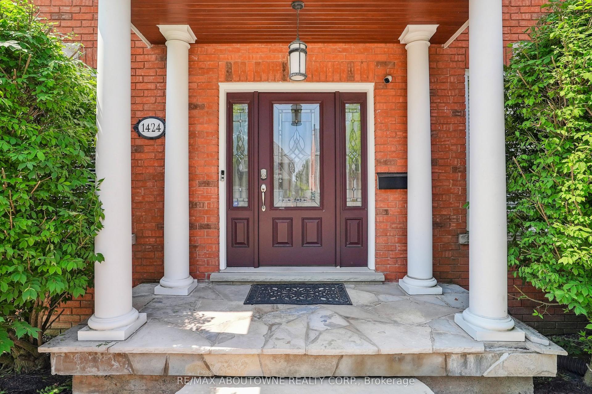 1424 The Links Drive — photo 1