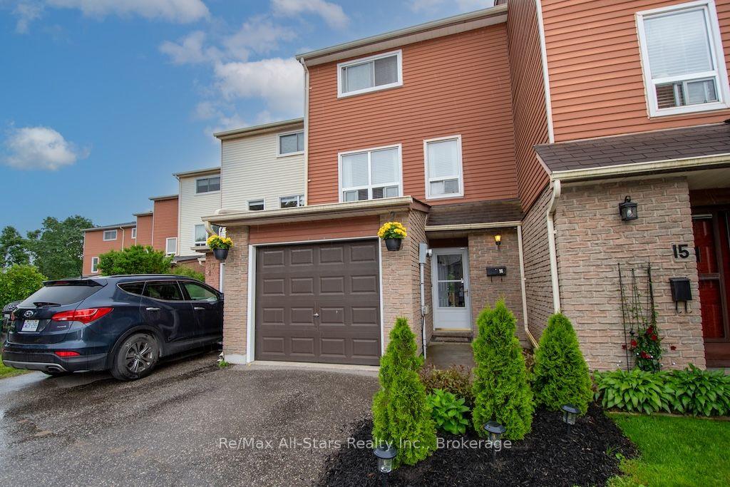 72 Martin Road 16 #16, Clarington — Condo Town for sale, photo 1