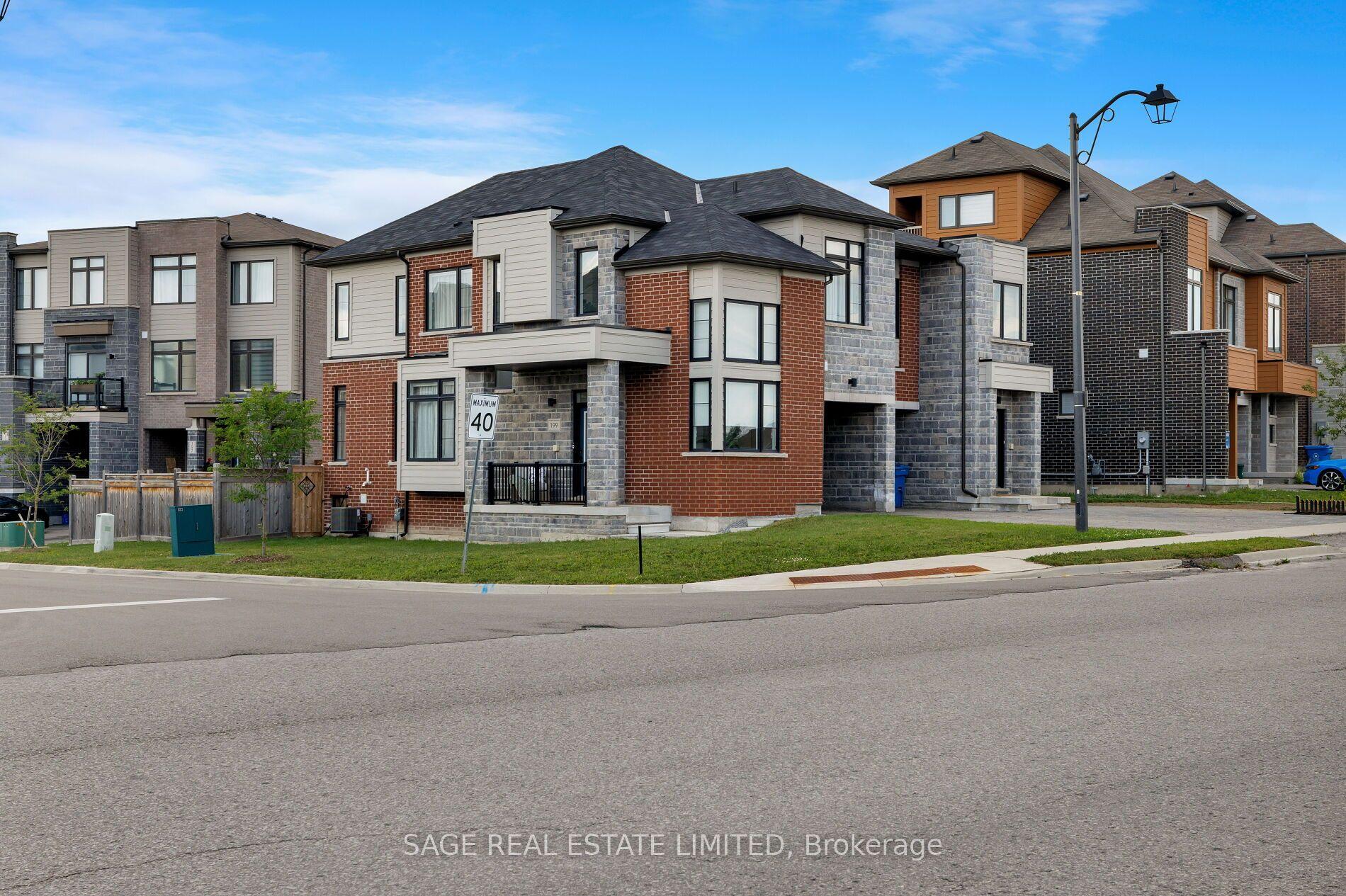 199 Tango Crescent, Newmarket — Semi-Detached for sale, photo 1