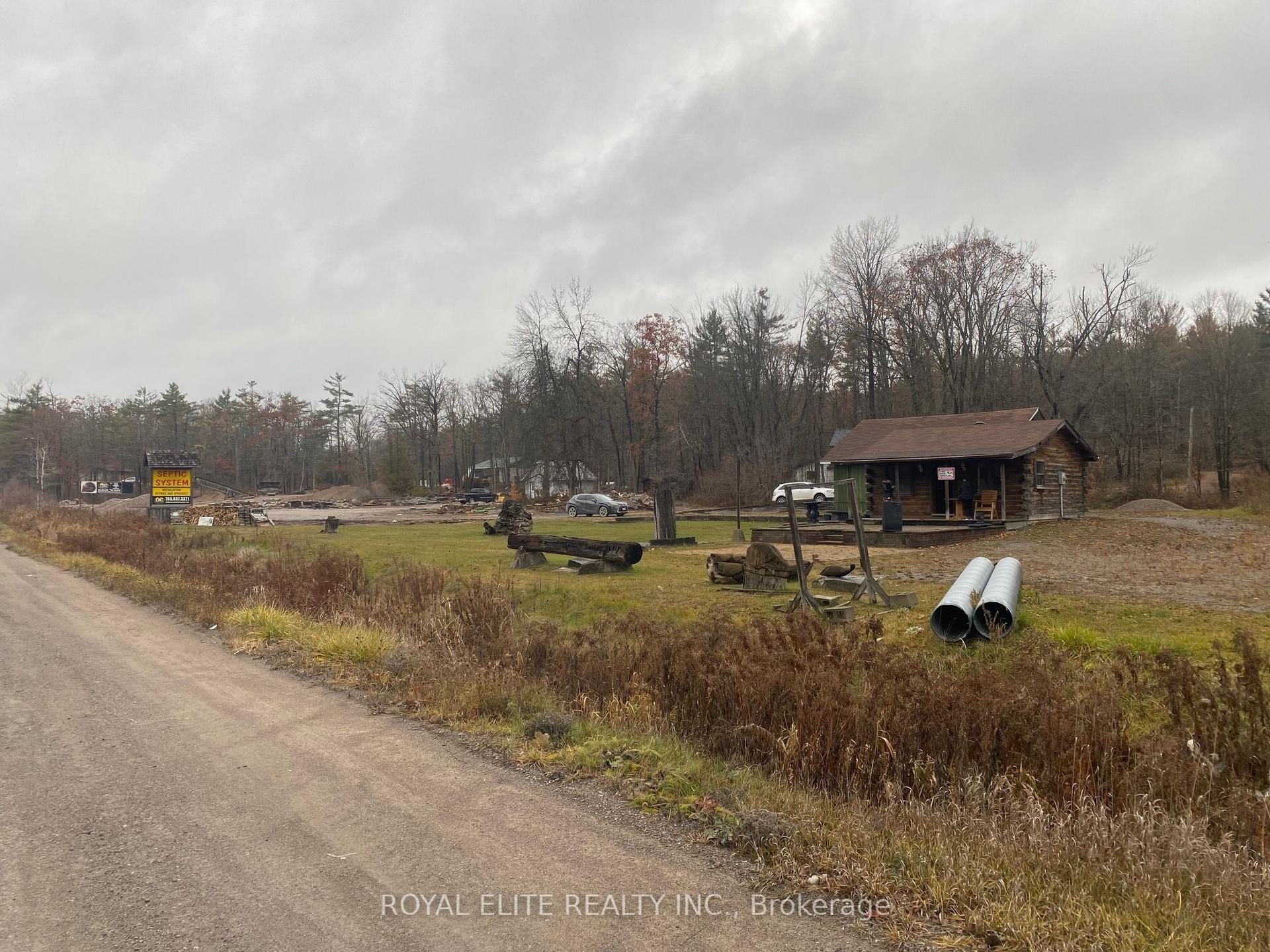 16 Buckhorn Trail — photo 1