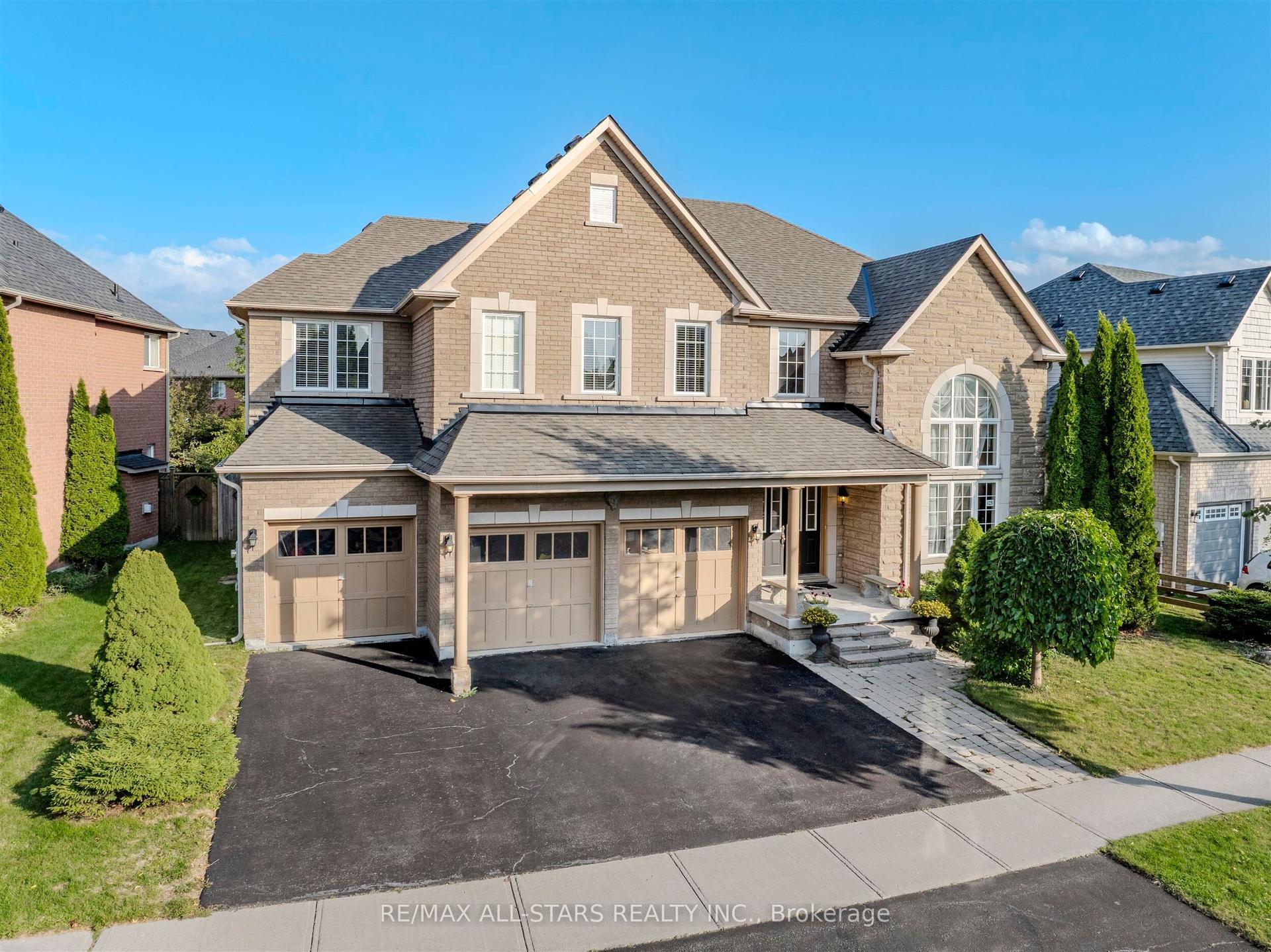 125 Second Avenue, Uxbridge — Detached for sale, photo 1