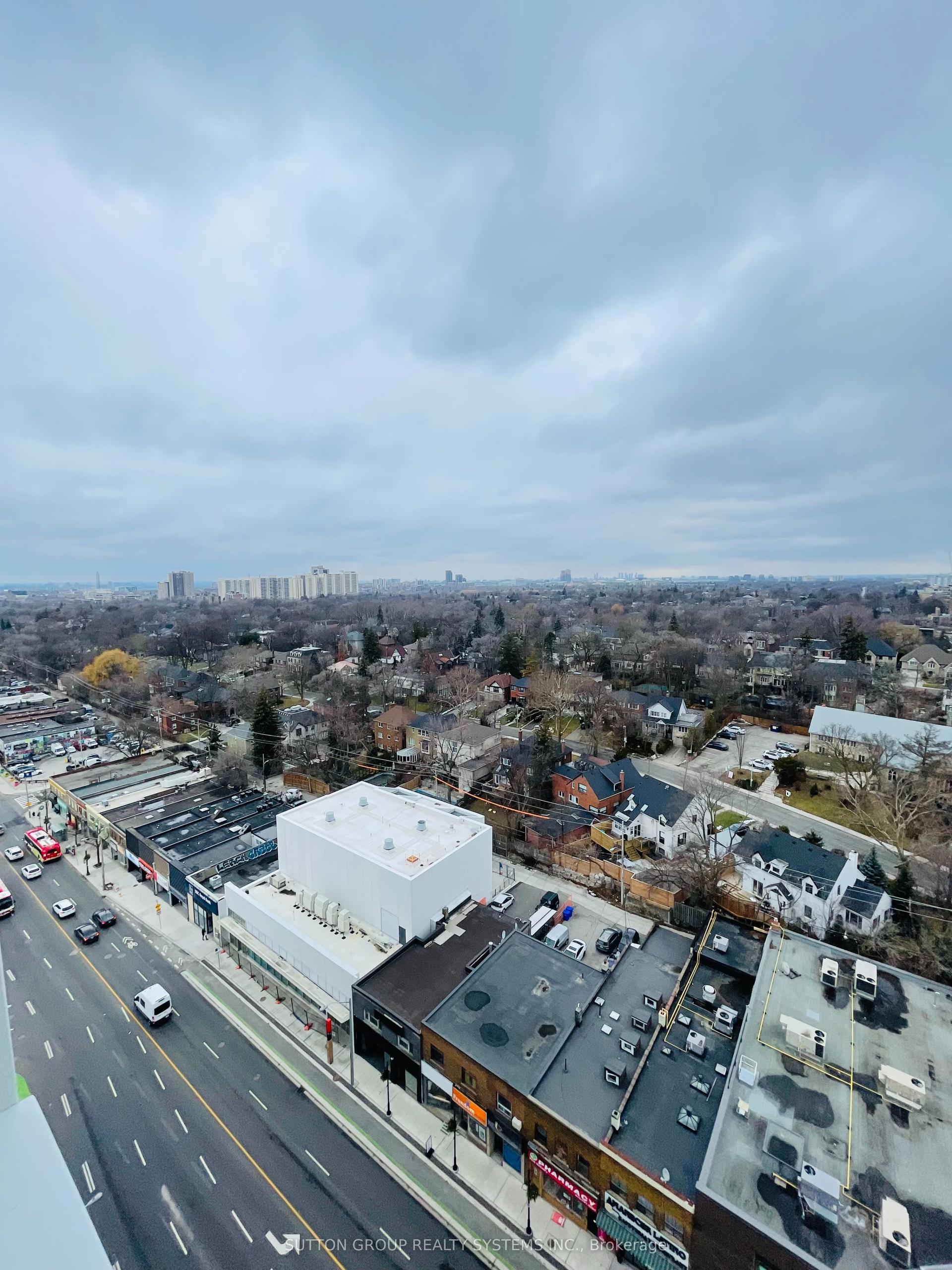 2020 Bathurst Street 1809 #1809 — photo 1
