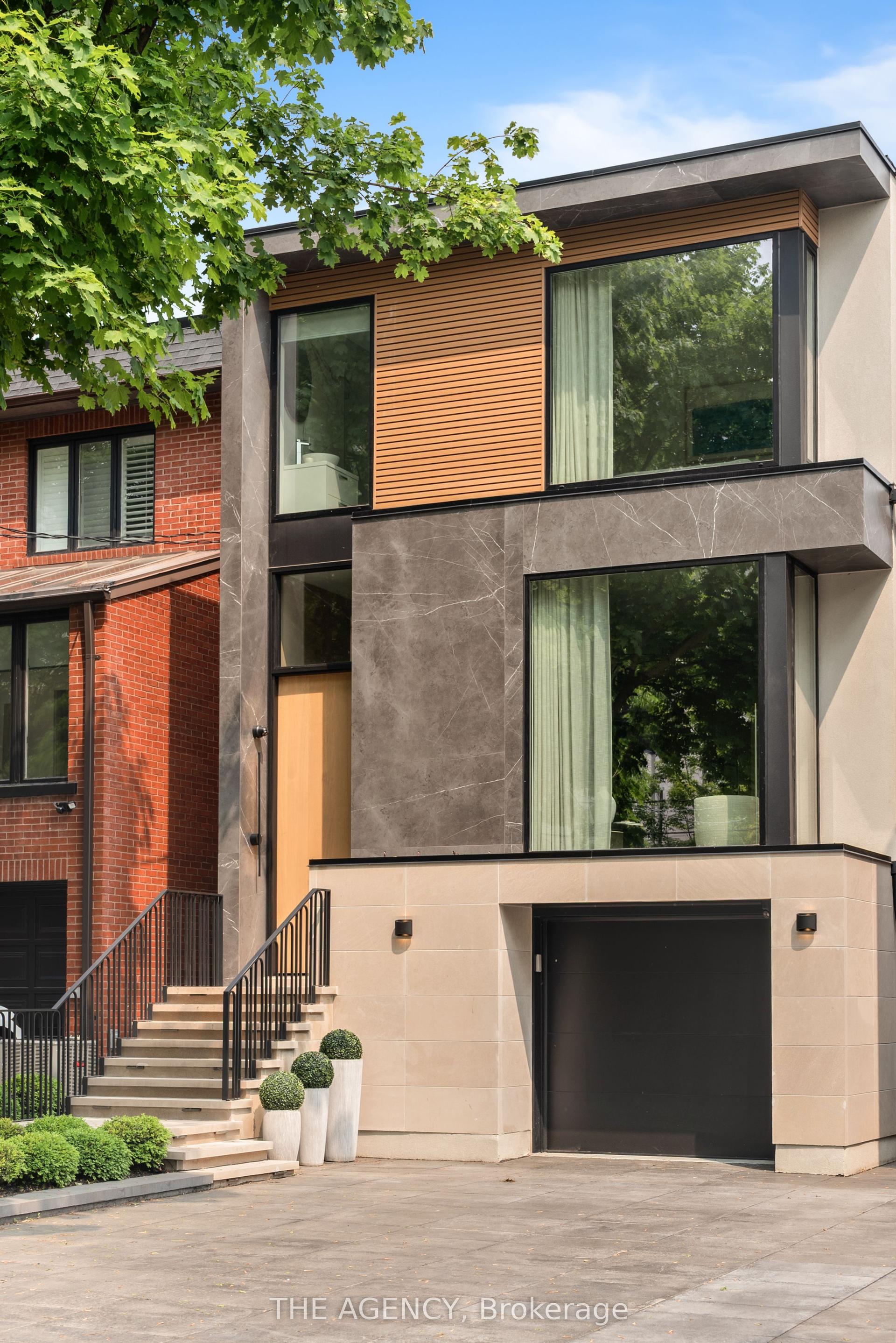 126 Sherwood Avenue — photo 1