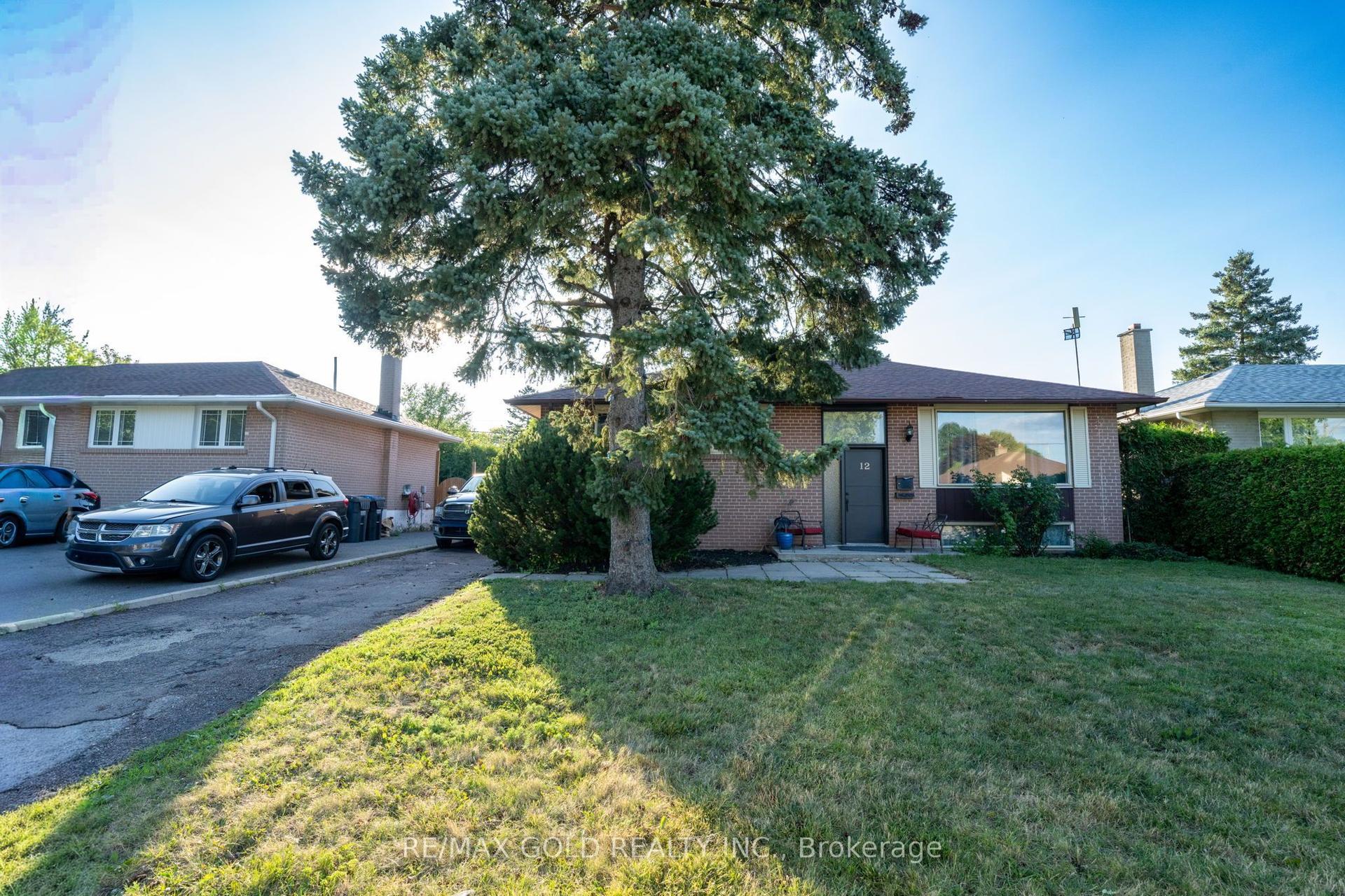 12 Alexandria Crescent, Brampton — Detached for sale, photo 1