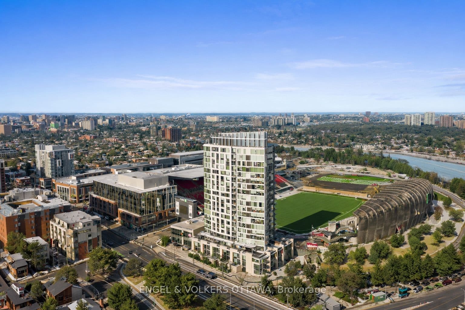 1035 Bank Street 110 #110 — photo 1