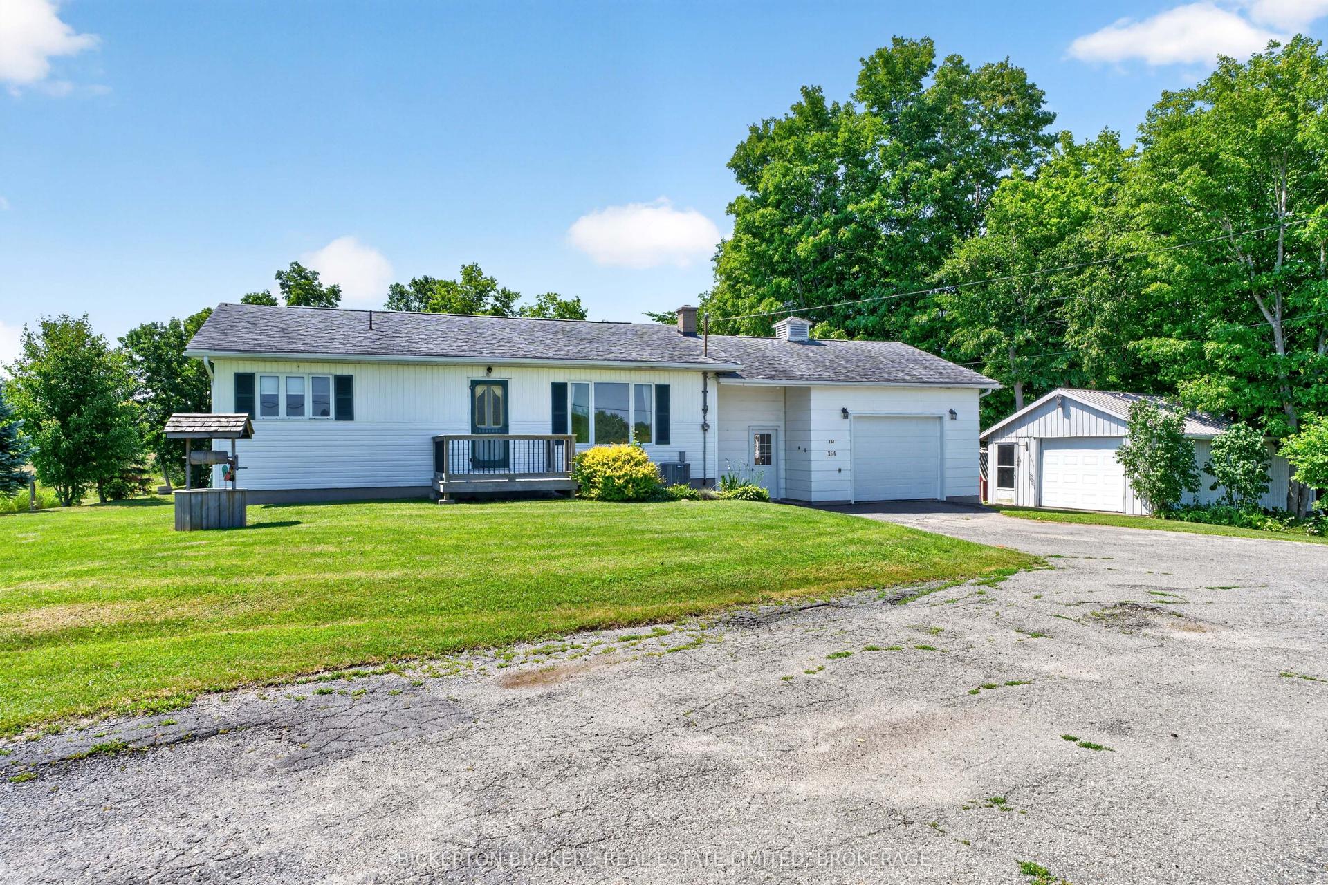 154 Eden Grove Road, Front of Leeds & Seeleys Bay — Detached for sale, photo 1